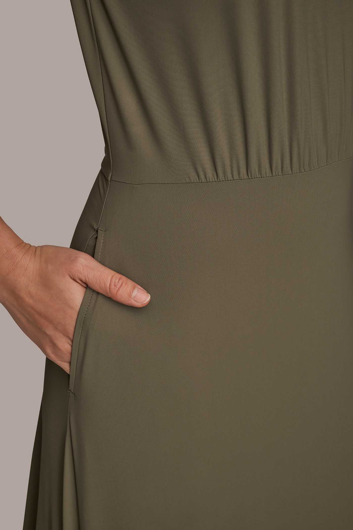 KHAKI GREEN THE MODERN TRAVEL MIDI FIT AND FLARE DRESS Donna Karan