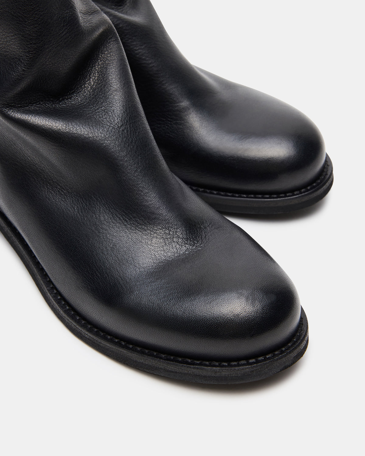 Steve Madden HUGHIE Black Leather Women's Ankle Boot