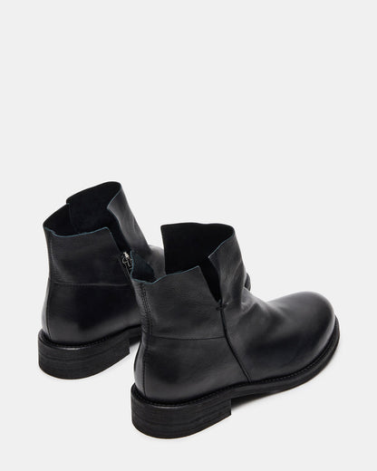 Steve Madden HUGHIE Black Leather Women's Ankle Boot