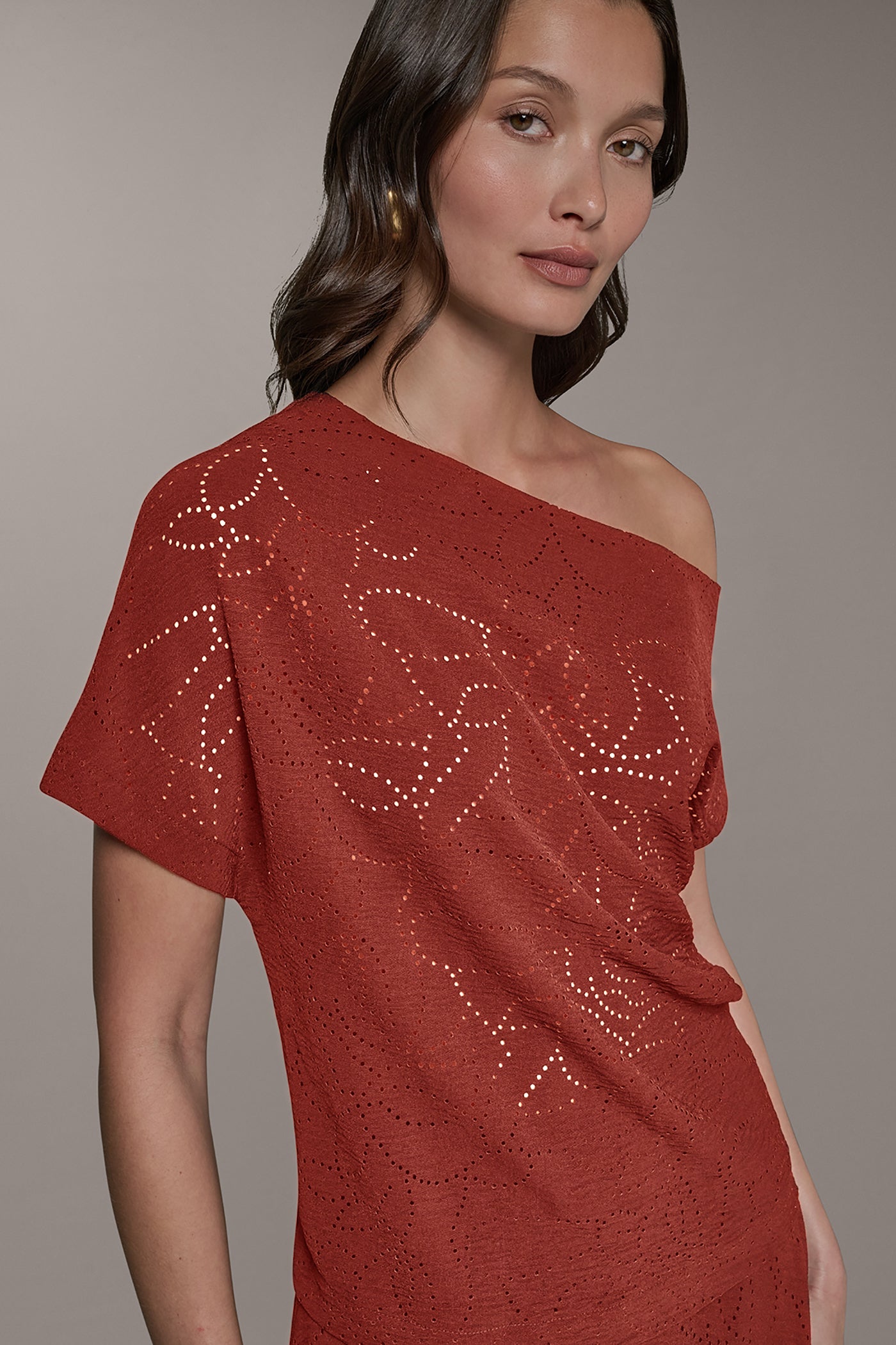 Sunbaked SLEEVELESS ASYMMETRIC LASER CUT TOP Donna Karan