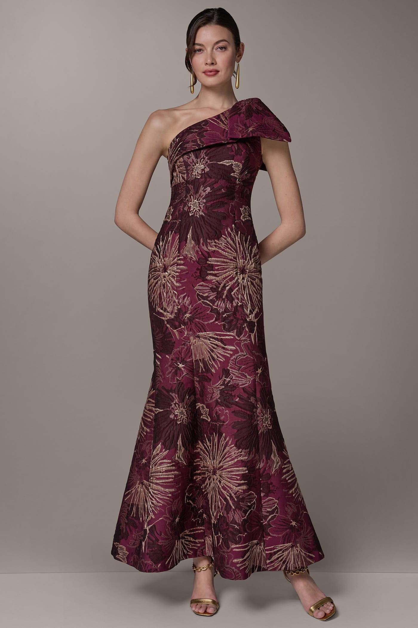 Prune Multi ONE SHOULDER FLORAL TRUMPET GOWN Donna Karan