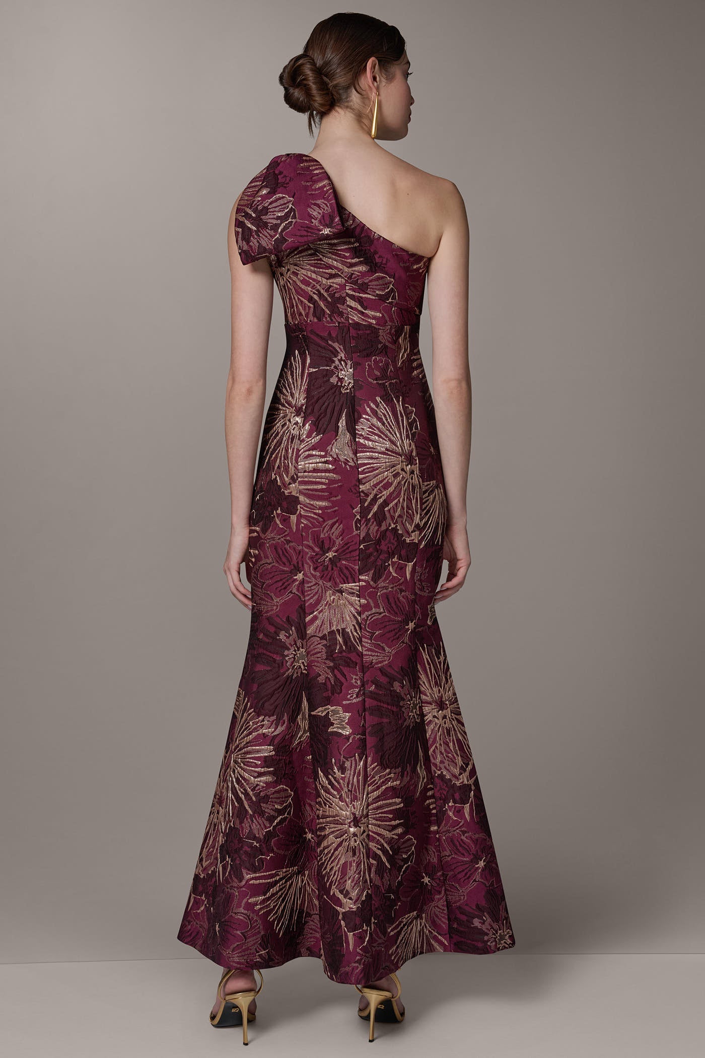 Prune Multi ONE SHOULDER FLORAL TRUMPET GOWN Donna Karan