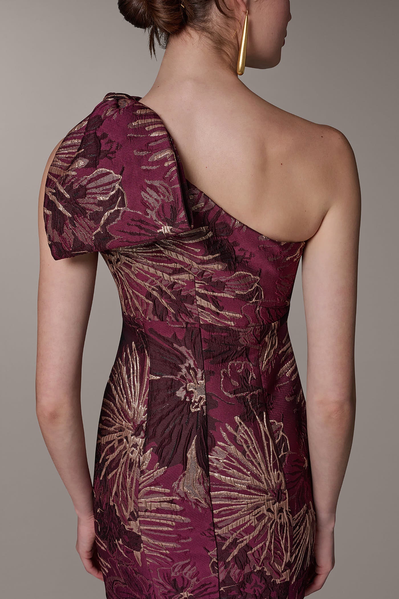 Prune Multi ONE SHOULDER FLORAL TRUMPET GOWN Donna Karan