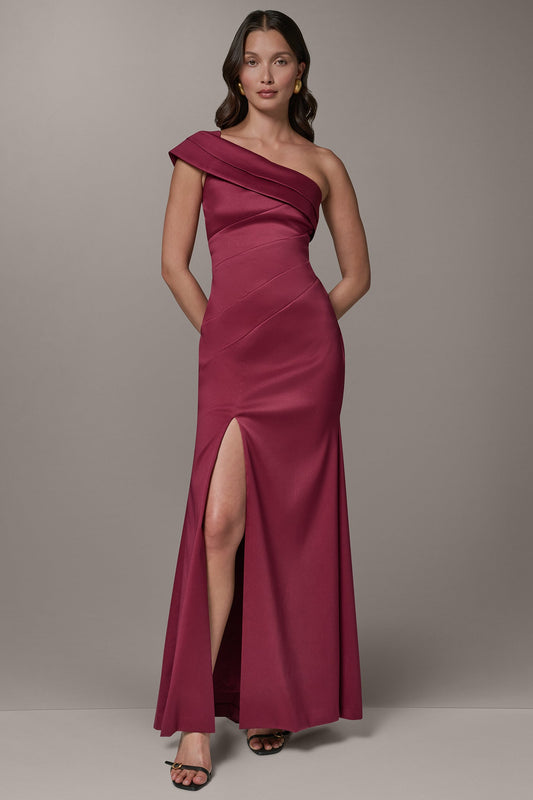 Sangria ONE-SHOULDER GOWN Donna Karan
