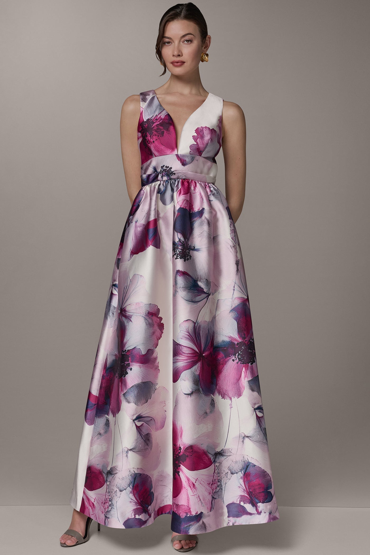 Sangria Multi SLEEVELESS FIT AND FLARE GOWN Donna Karan