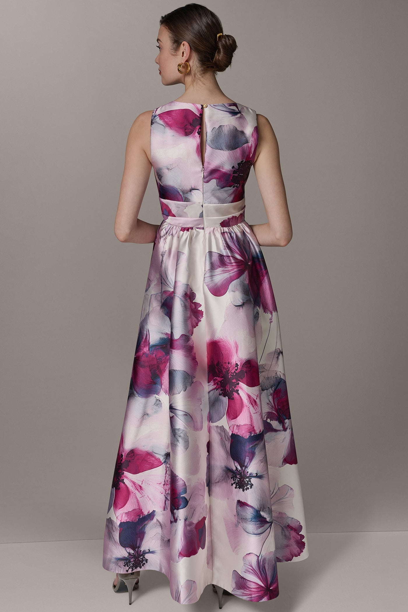 Sangria Multi SLEEVELESS FIT AND FLARE GOWN Donna Karan