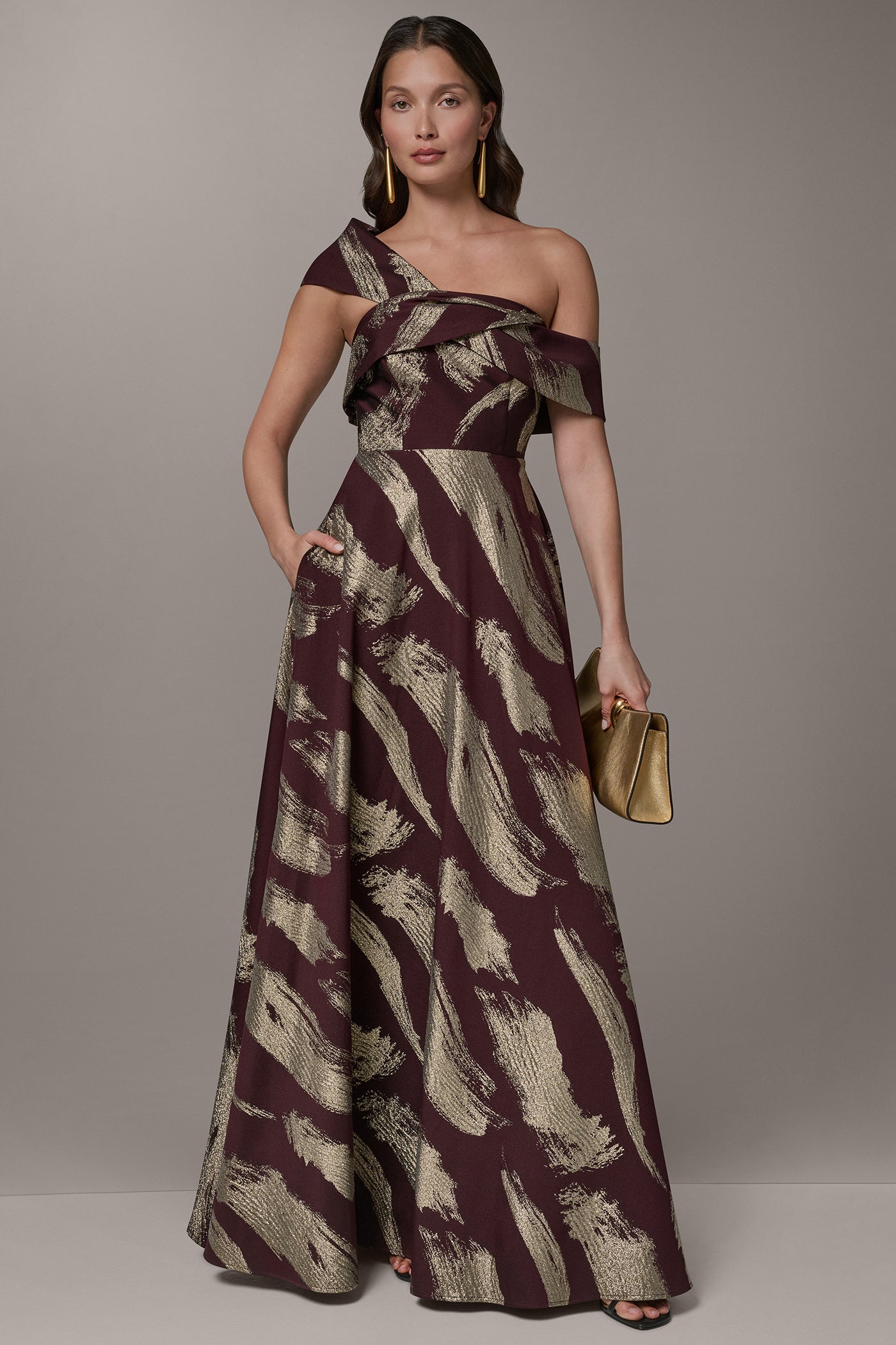 Prune/Pale Gold ONE SHOULDER METALLIC BRUSHTROKE GOWN Donna Karan