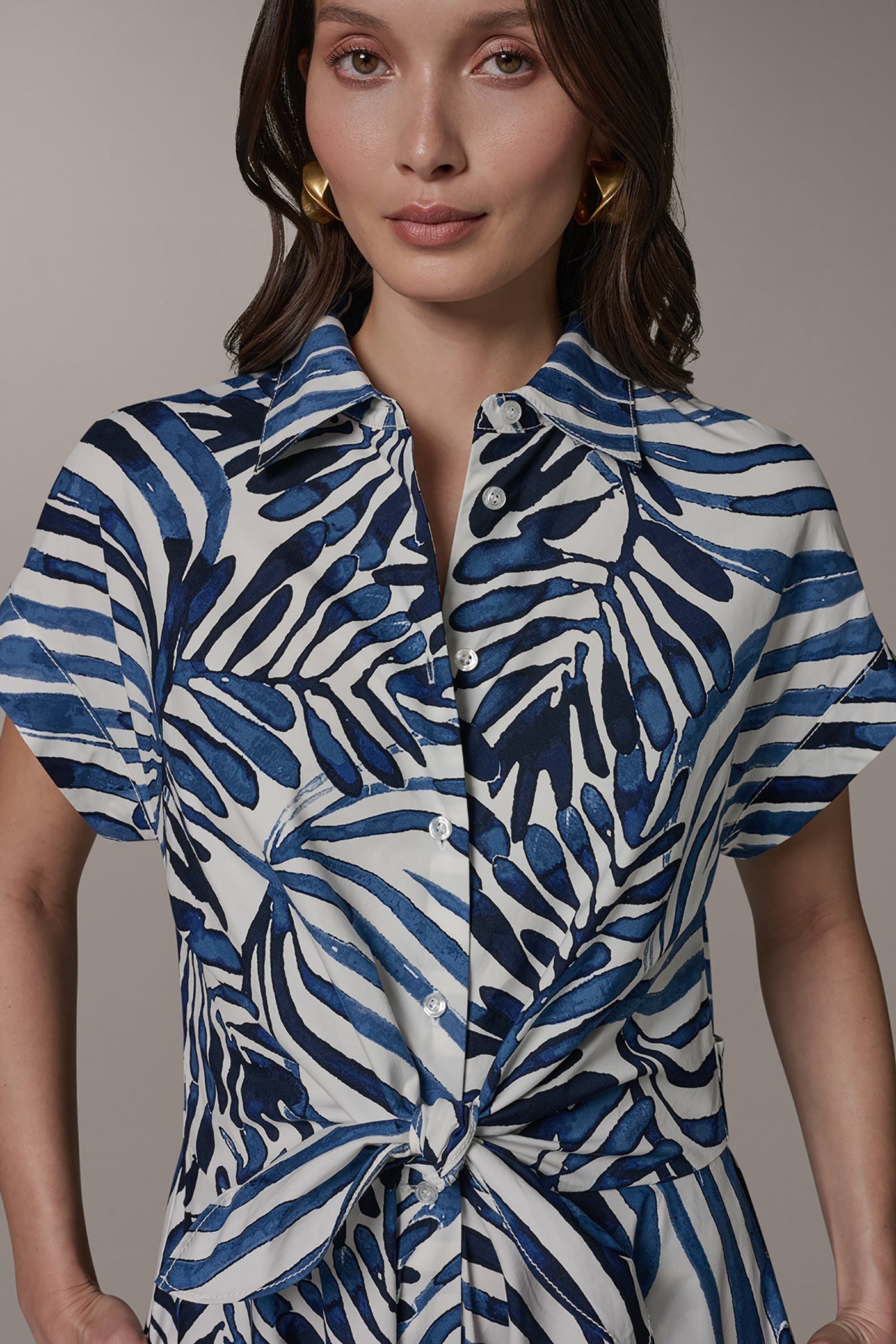 Nightfall Combo Palm SHORT SLEEVE TIE FRONT MAXI SHIRT DRESS Donna Karan