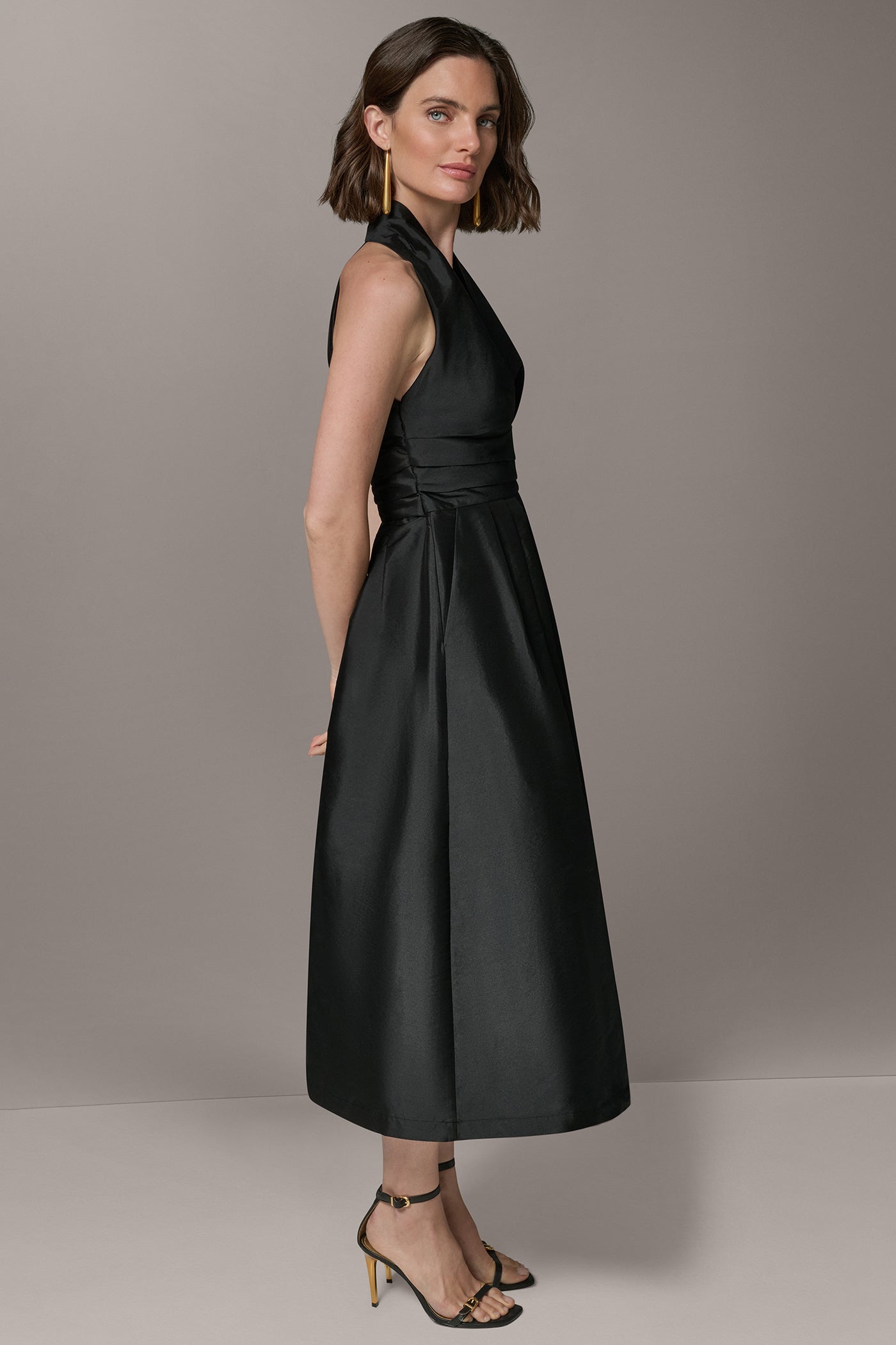 Black SLEEVELESS V-NECK TAFFETA MIDI COCKTAIL DRESS Donna Karan