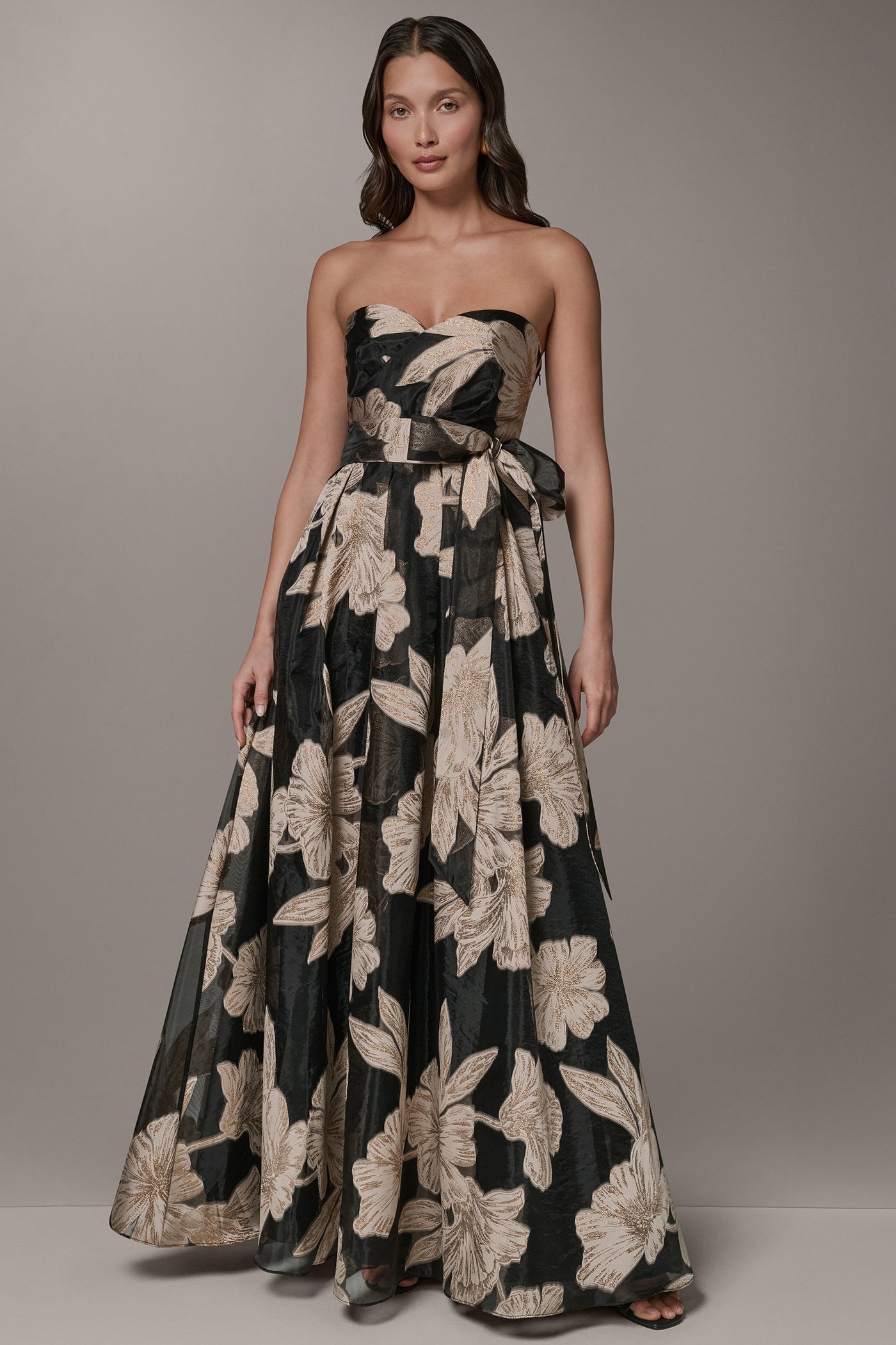 Black/Light Canvas Multi STRAPLESS SWEETHEART METALLIC FLORAL BALL GOWN Donna Karan