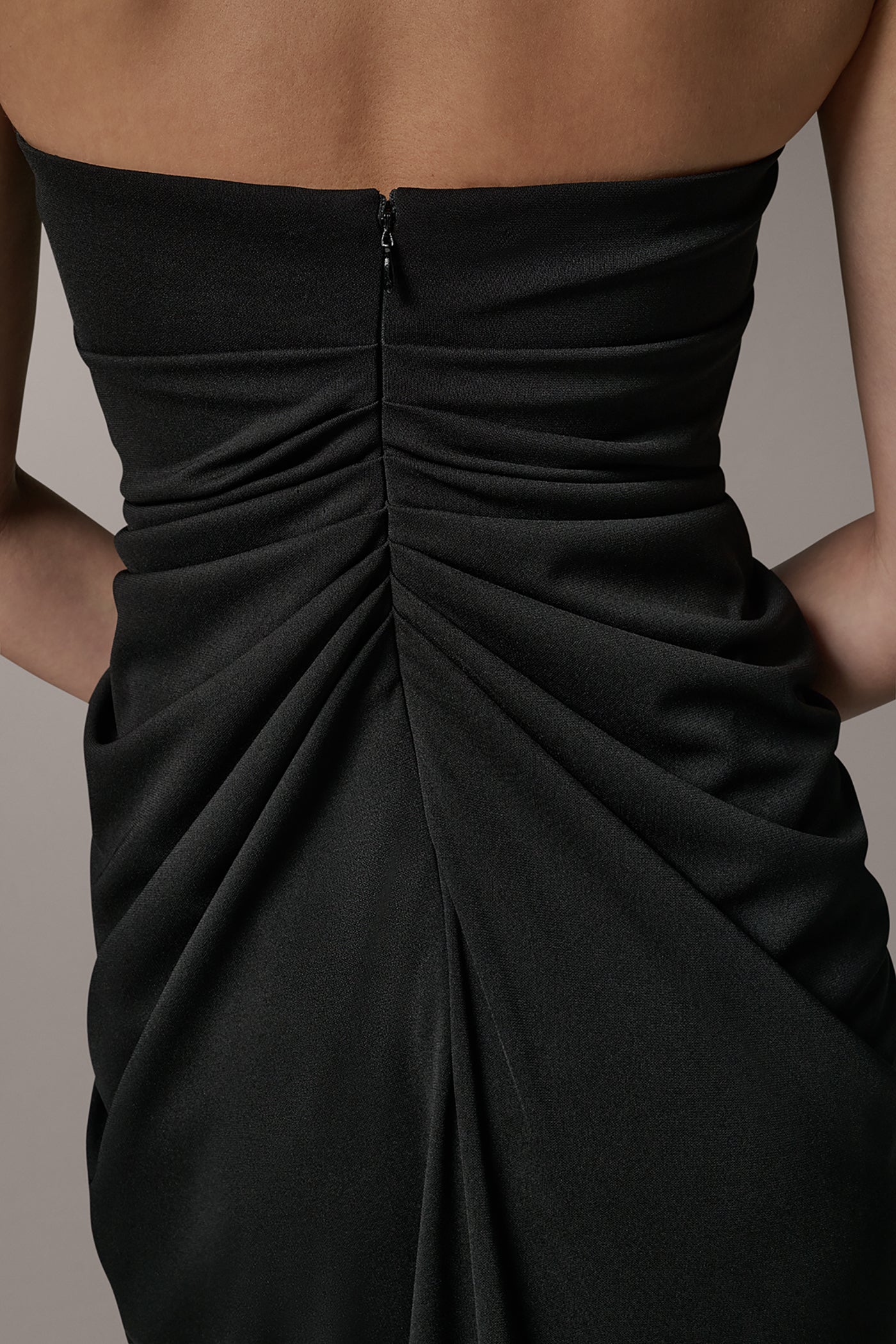 Black STRAPLESS SWEETHEART GOWN Donna Karan