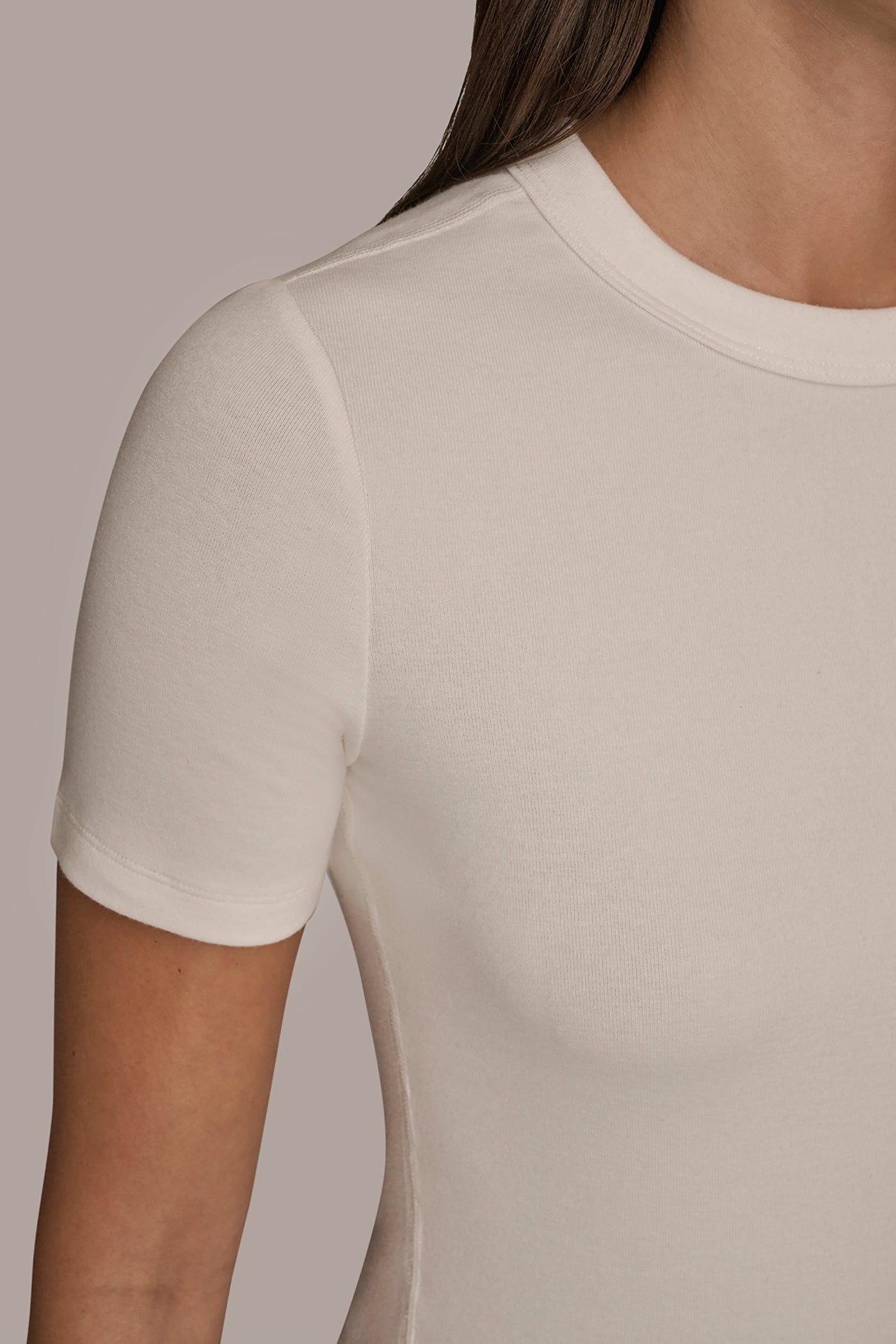 CREAM SHORT SLEEVE CREW NECK TEE Donna Karan