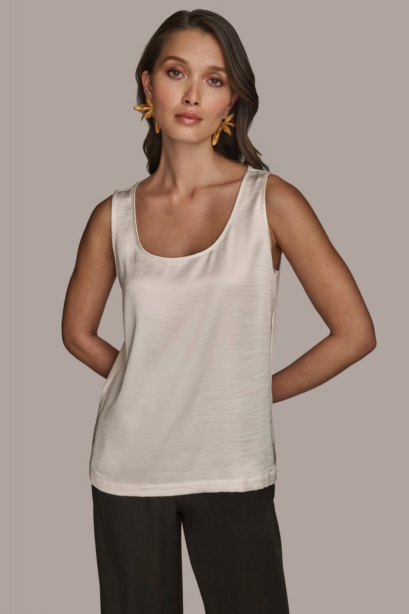 cream SCOOP NECK SHELL Donna Karan