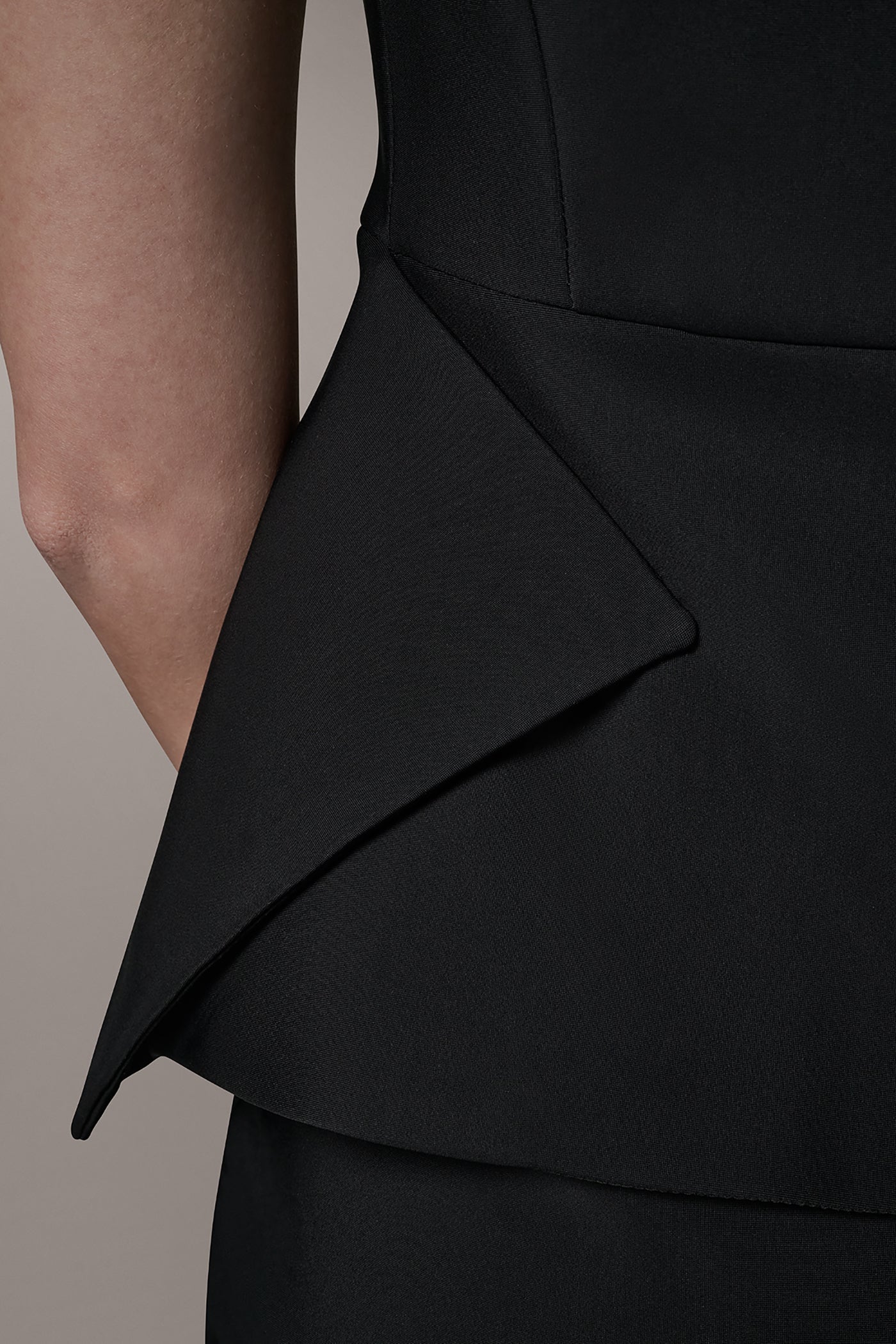 Black SHORT SLEEVE PEPLUM TOP Donna Karan