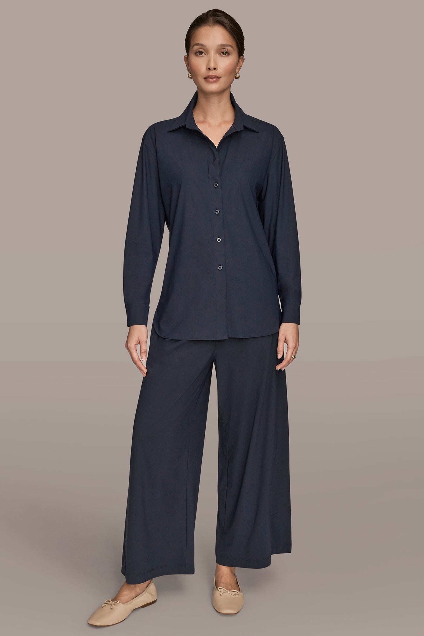 NIGHTFALL THE MODERN TRAVEL BUTTON-DOWN SHIRT Donna Karan