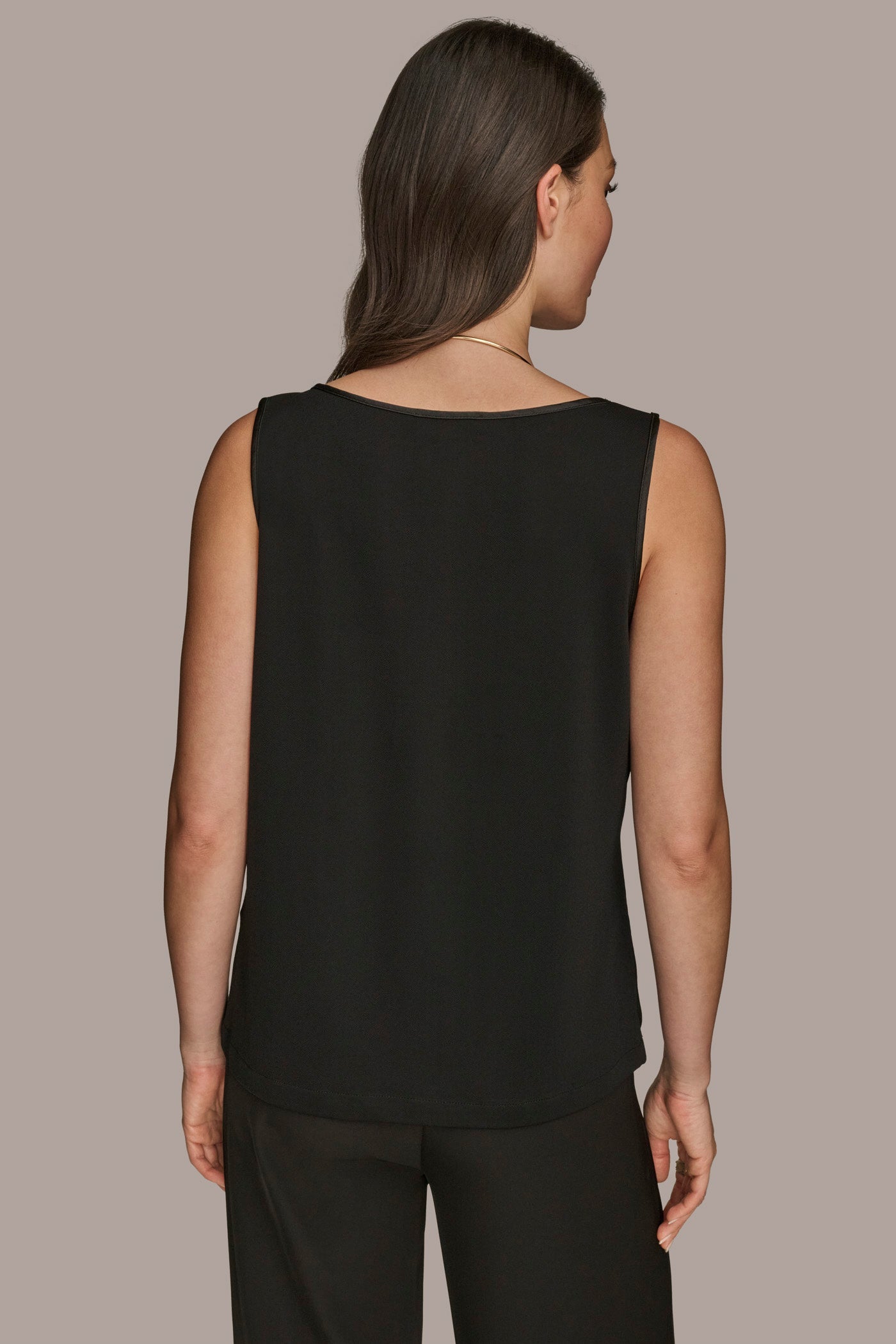 Black SCOOP NECK SHELL Donna Karan