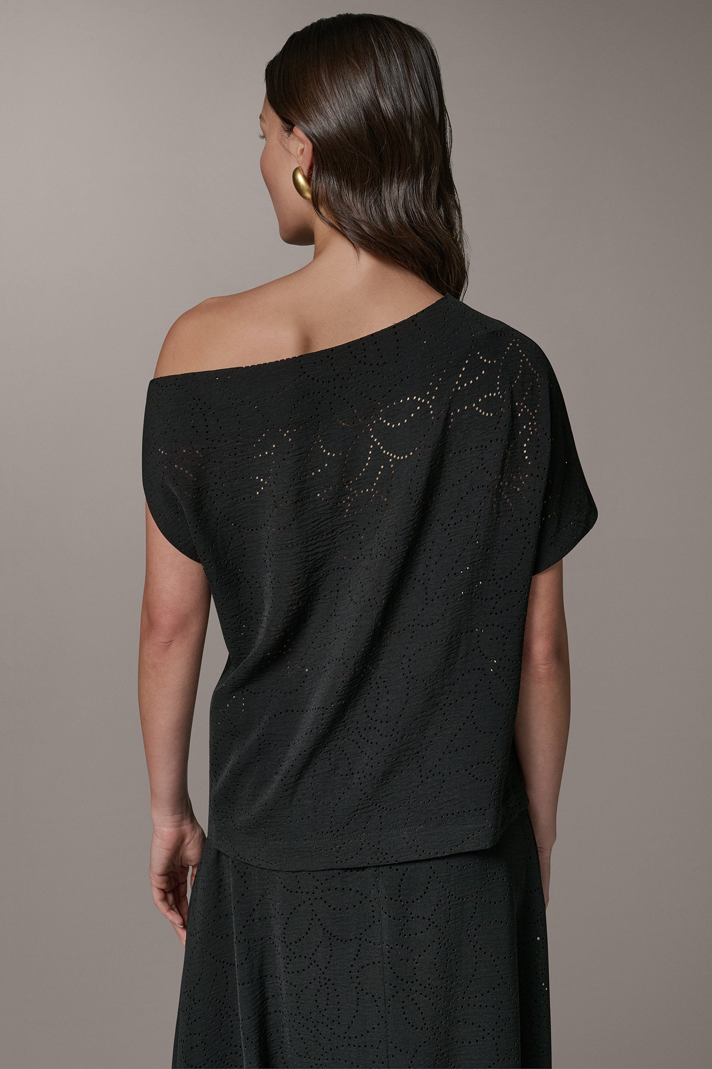Black SLEEVELESS ASYMMETRIC LASER CUT TOP Donna Karan
