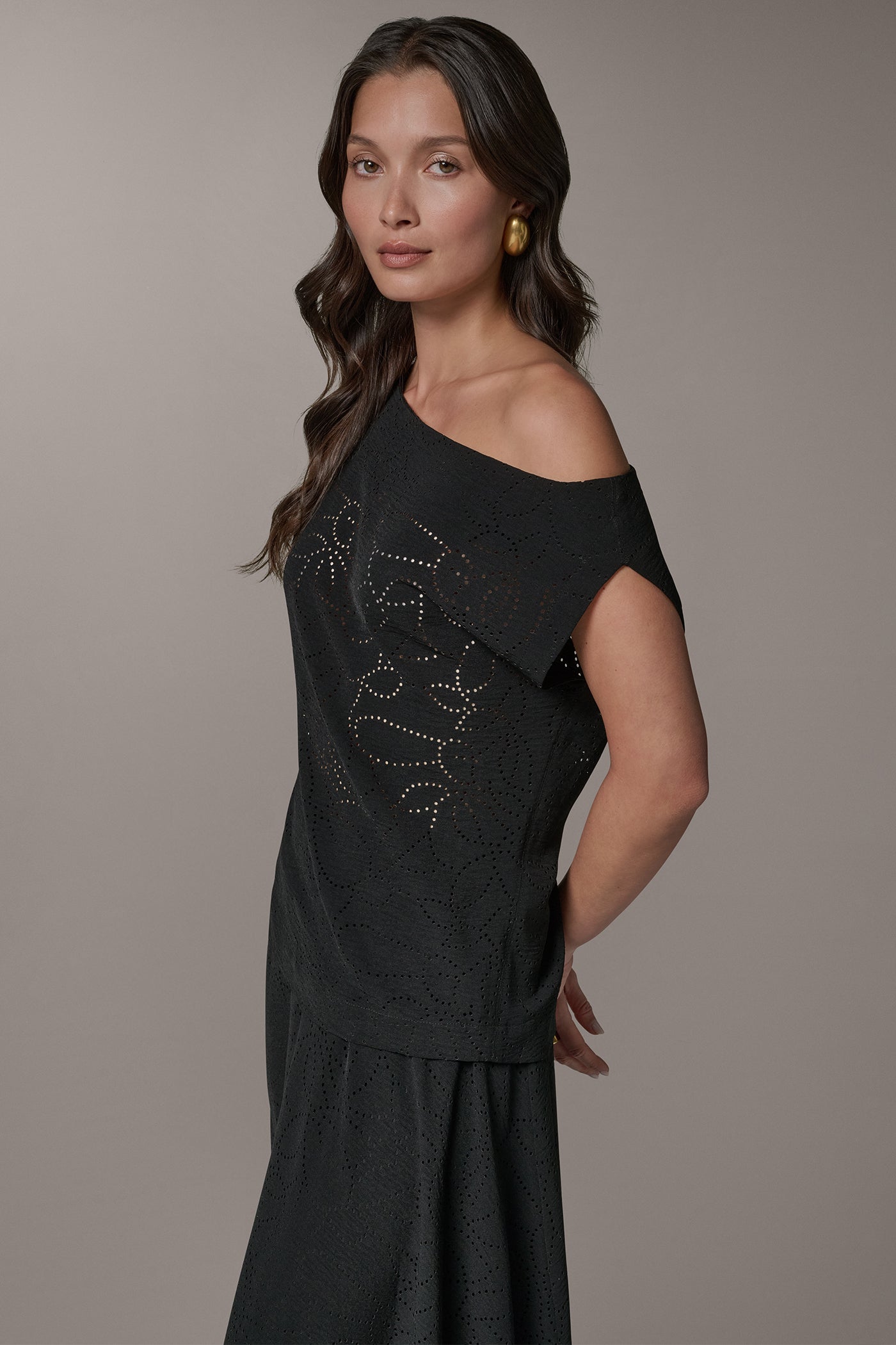 Black SLEEVELESS ASYMMETRIC LASER CUT TOP Donna Karan