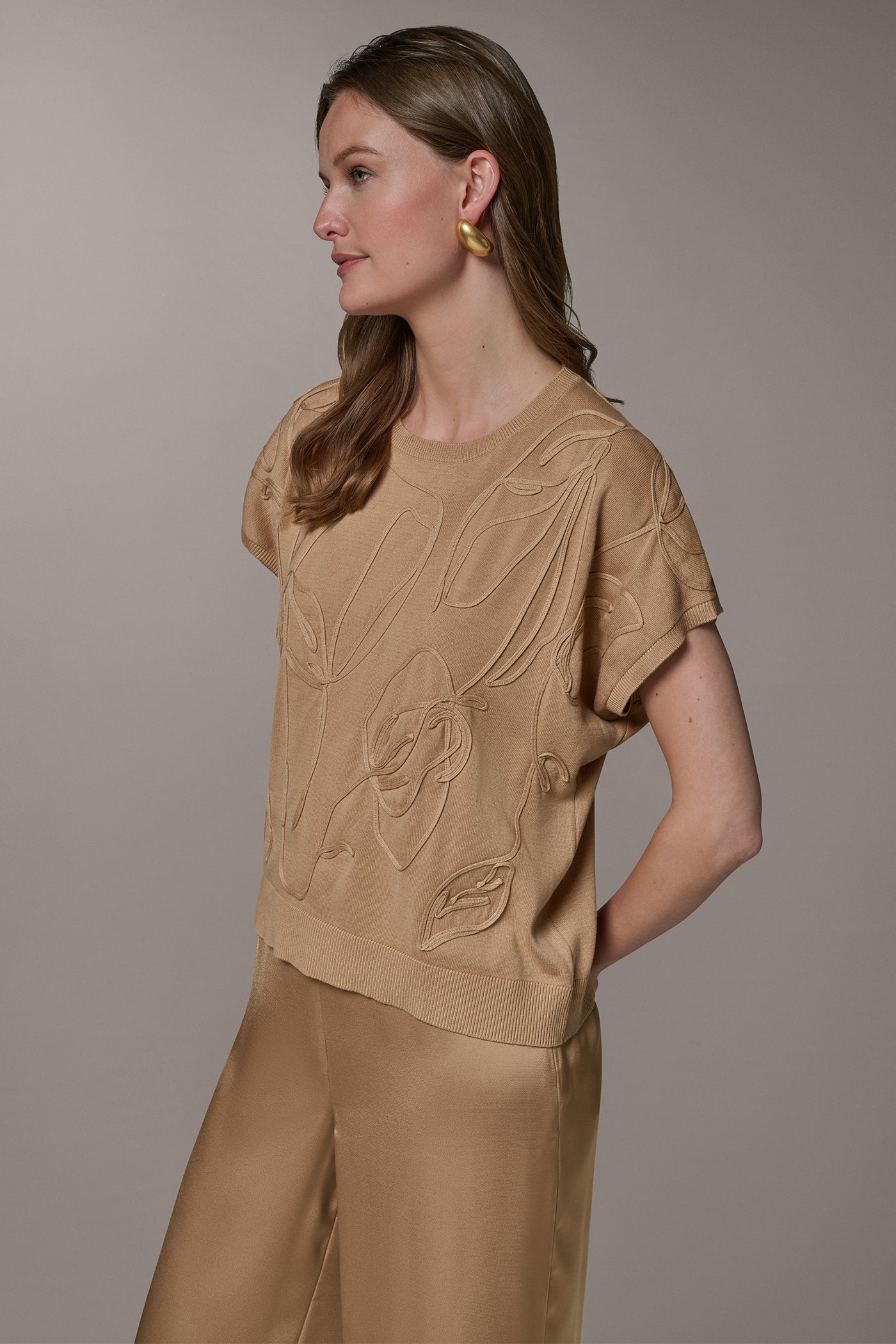 Fawn SHORT SLEEVE GEOMETRIC SWEATER Donna Karan