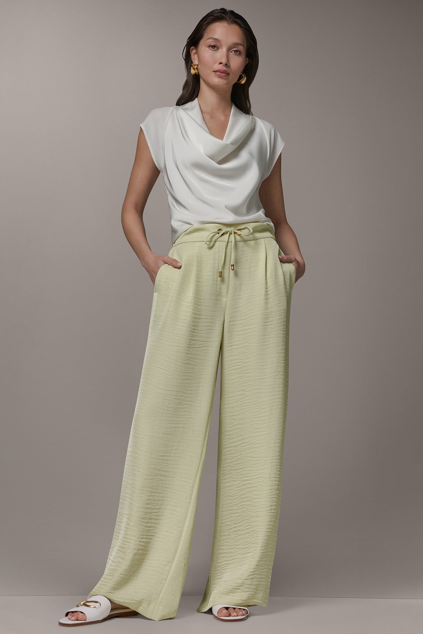 Citrus EXTRA HIGH-RISE WIDE-LEG PULL-ON PANT Donna Karan