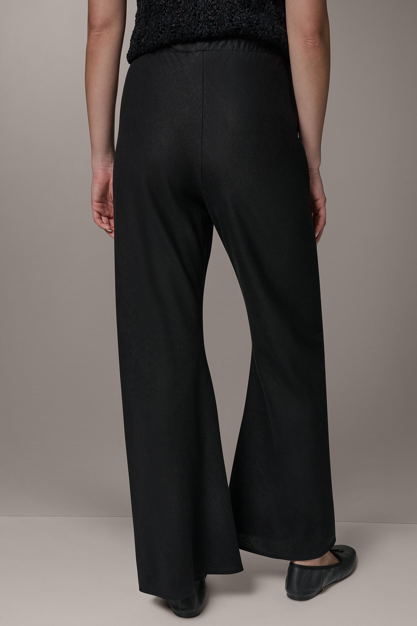 Black MID-RISE RELAXED ANKLE PANT Donna Karan