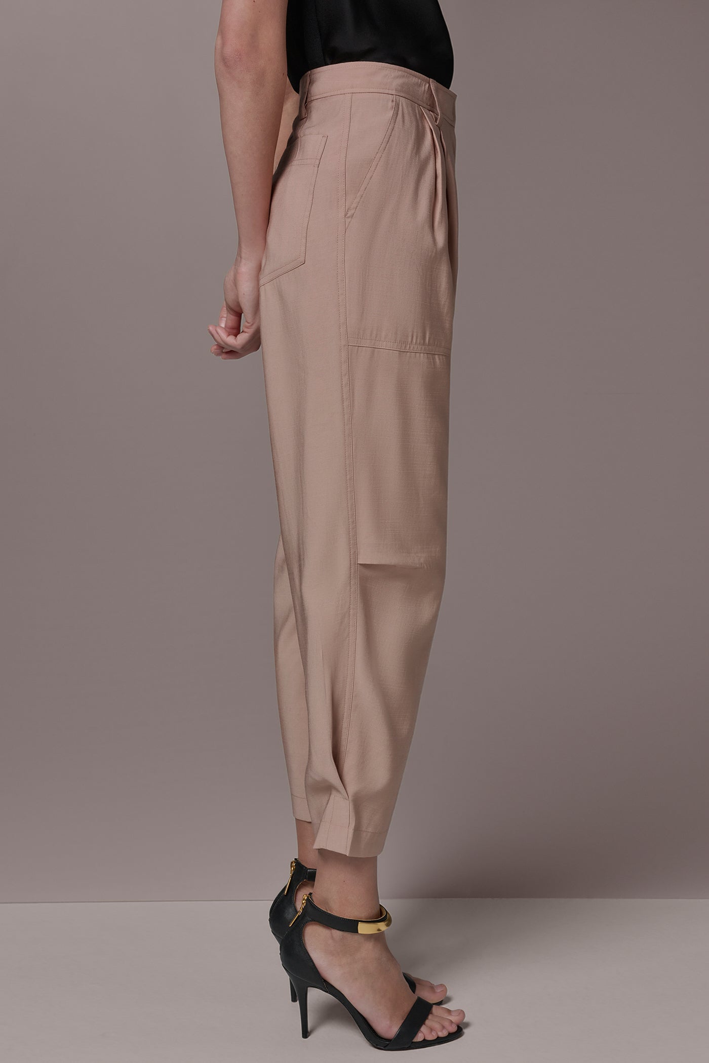 Umbria EXTRA HIGH-RISE UTILITY PANT Donna Karan