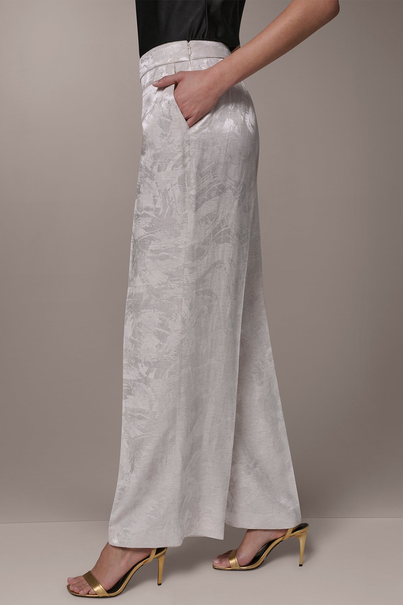 Light Flax EXTRA HIGH-RISE WIDE-LEG SUIT PANT Donna Karan