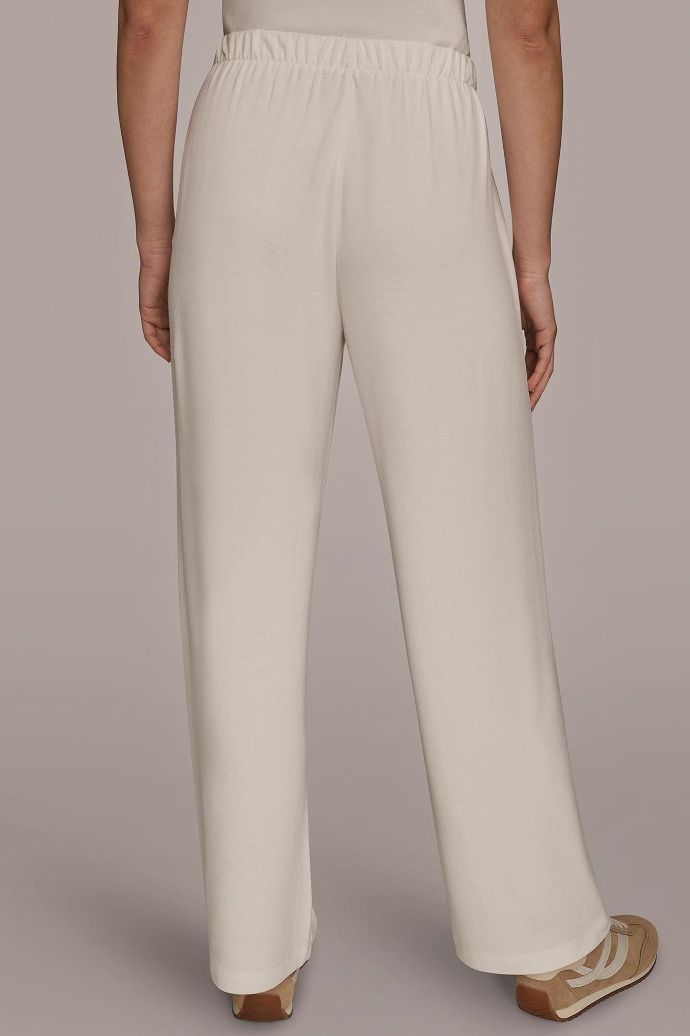 CREAM HIGH-RISE PLEATED PANT Donna Karan