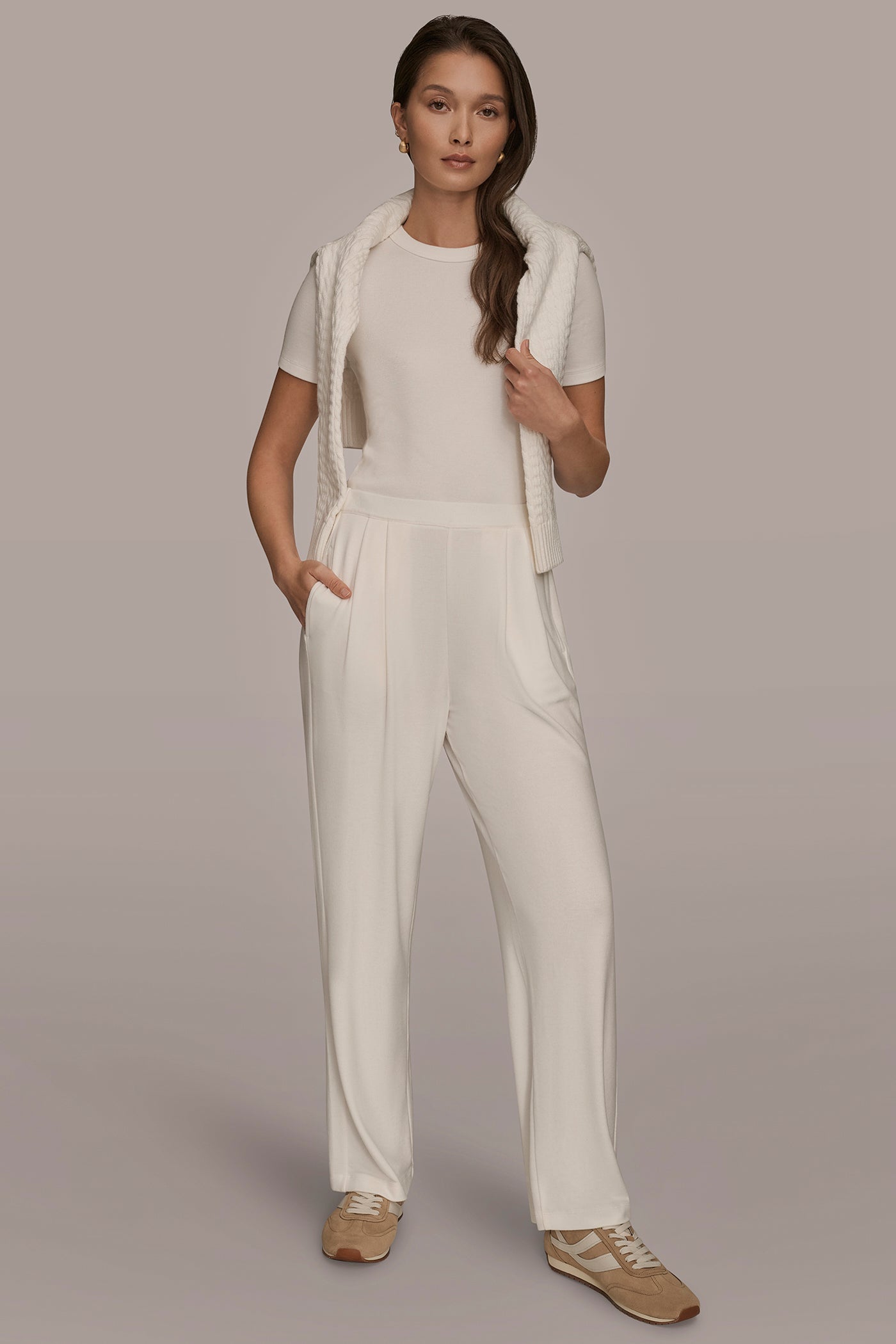 CREAM HIGH-RISE PLEATED PANT Donna Karan