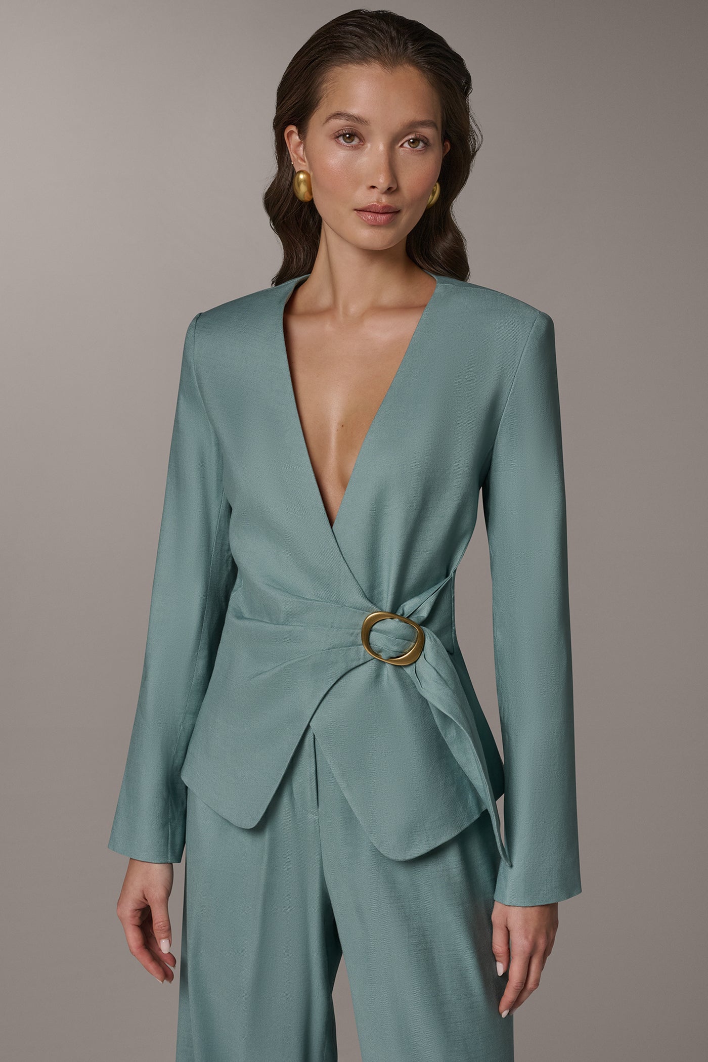 Waterlily LINEN-BLEND WRAP-EFFECT BUCKLE JACKET Donna Karan
