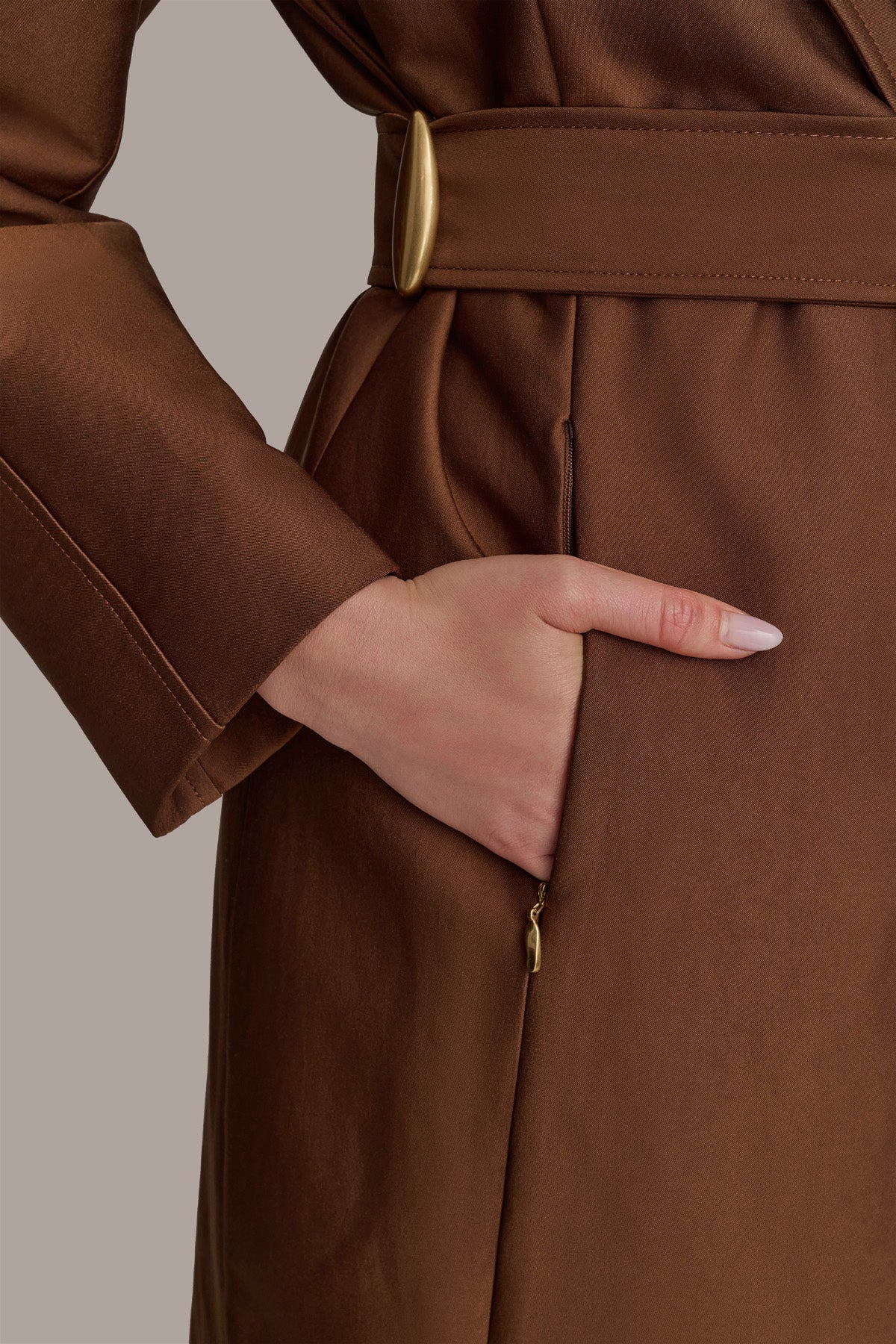 TOBACCO DOUBLE COLLAR SATIN TRENCH COAT Donna Karan