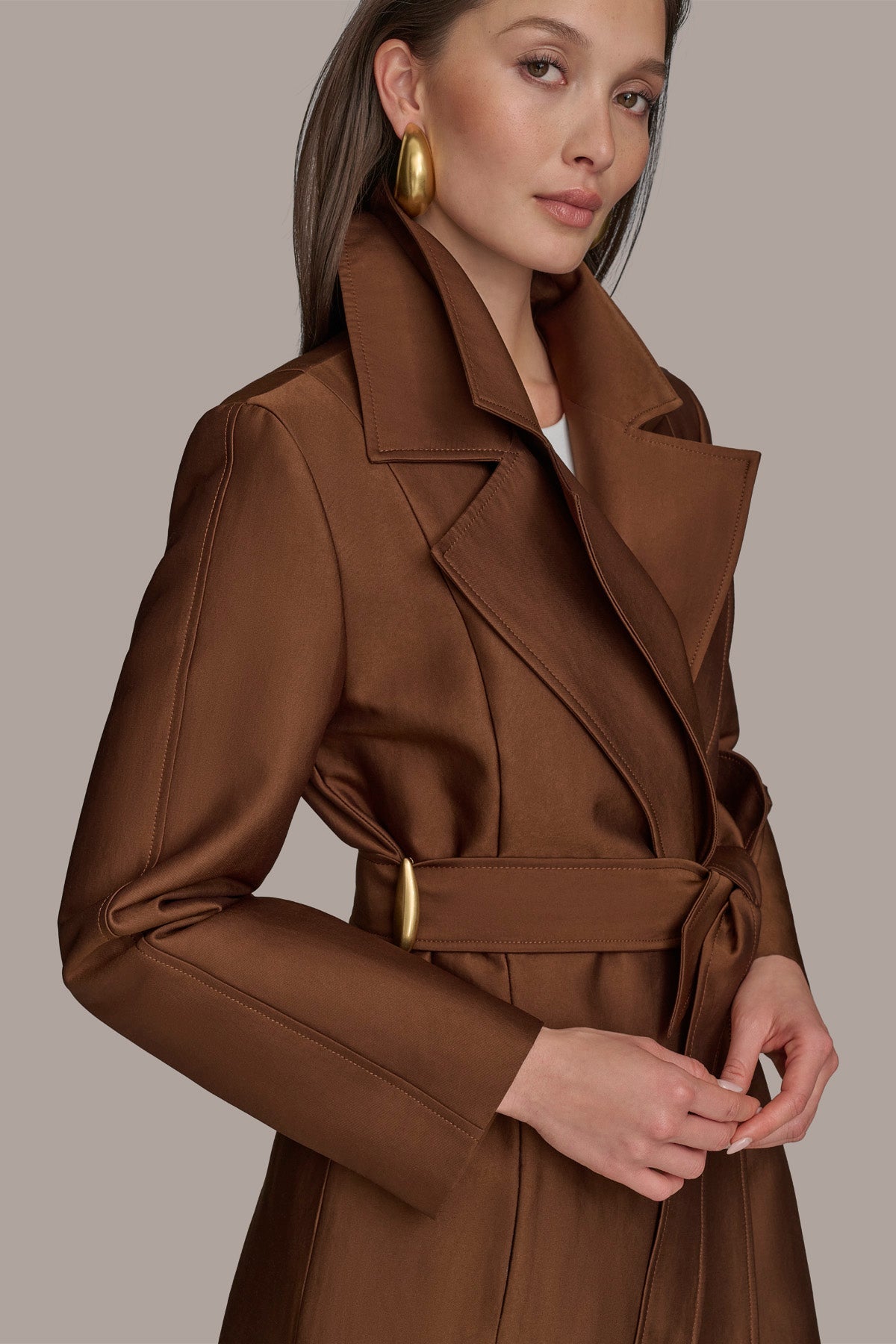 TOBACCO DOUBLE COLLAR SATIN TRENCH COAT Donna Karan