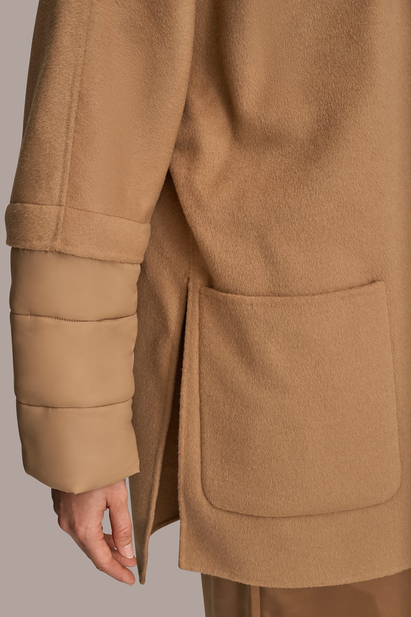 FAWN HOODED WOOL-BLEND CAPE COAT Donna Karan