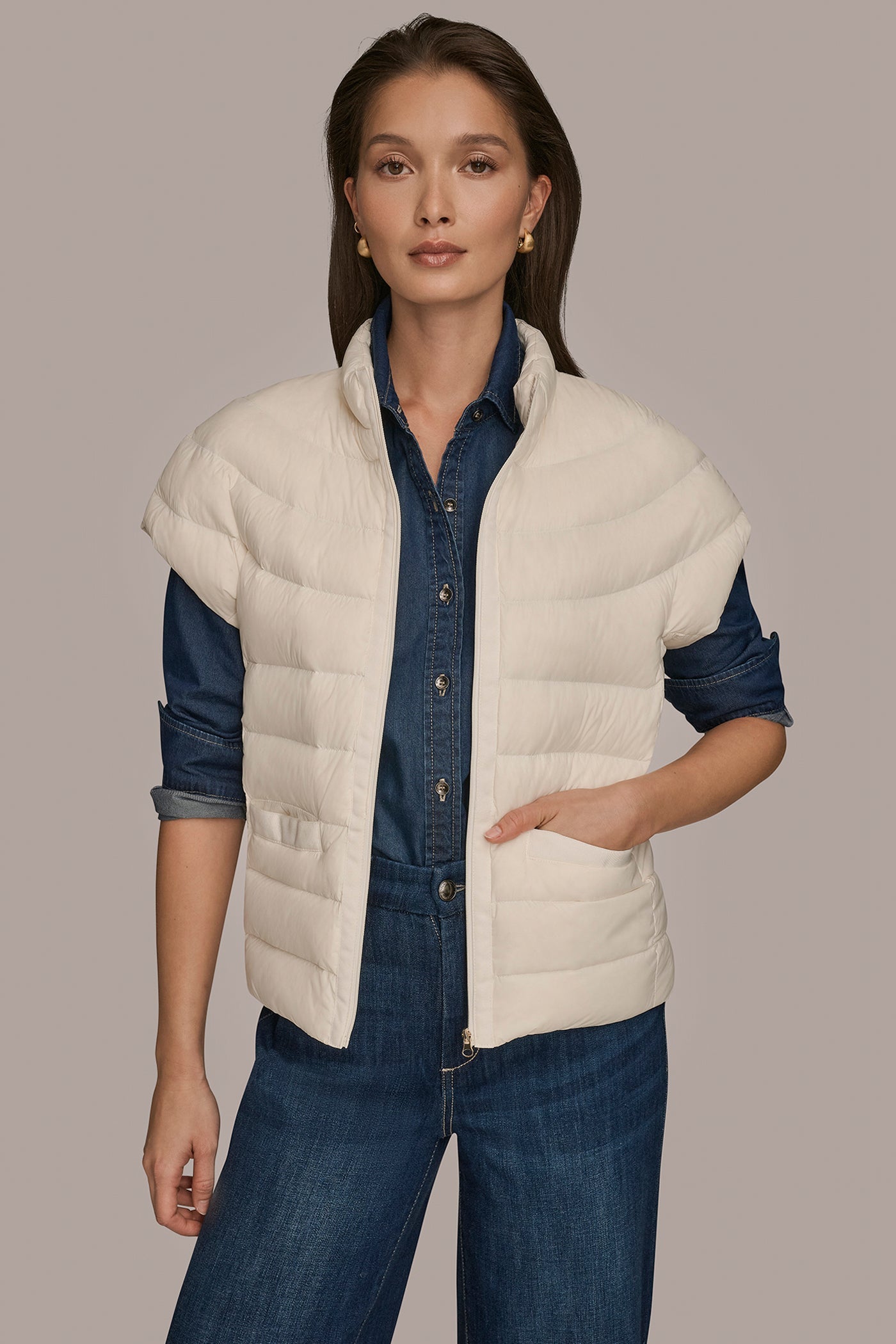 CREAM CAP SLEEVE PUFFER VEST Donna Karan