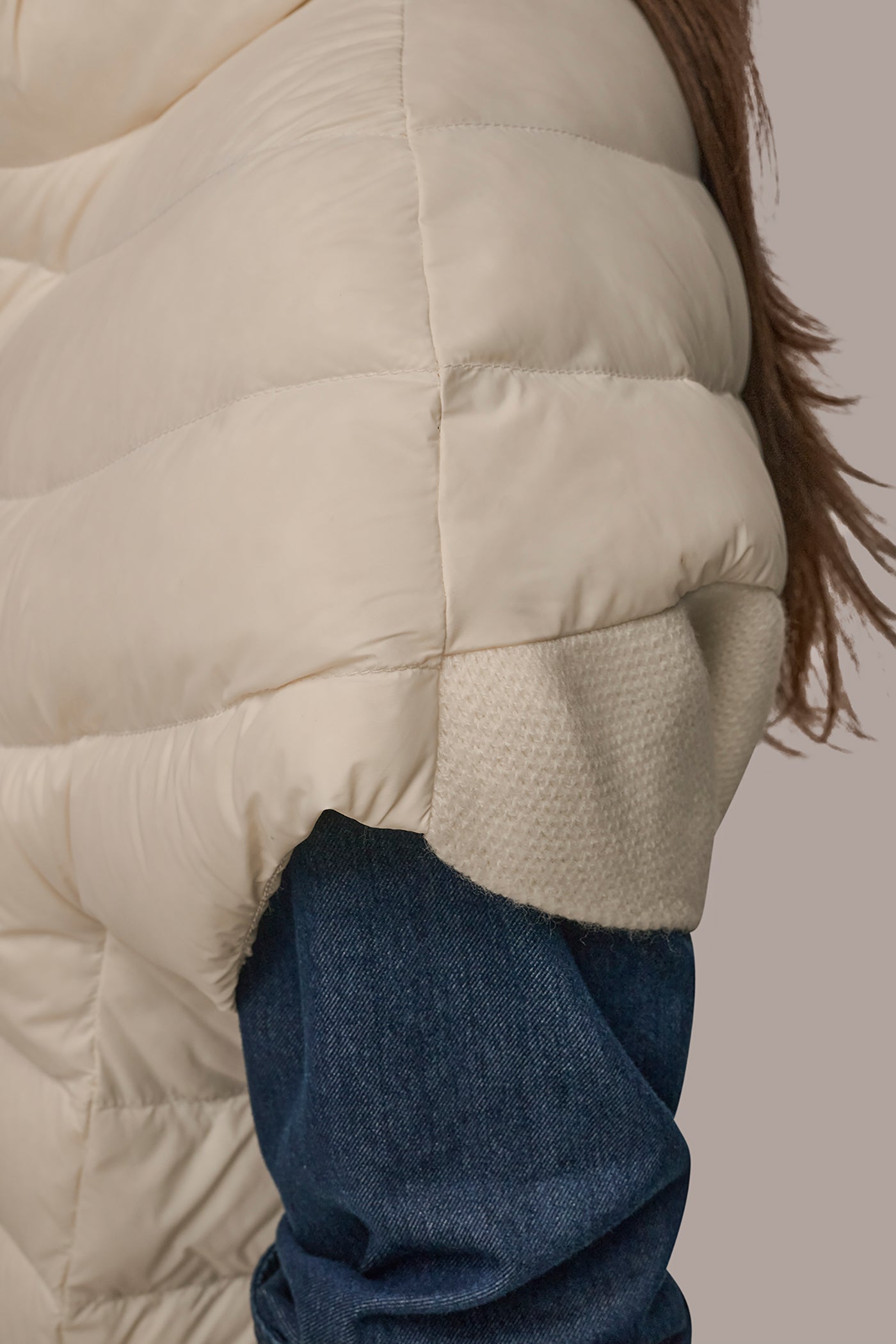 CREAM CAP SLEEVE PUFFER VEST Donna Karan
