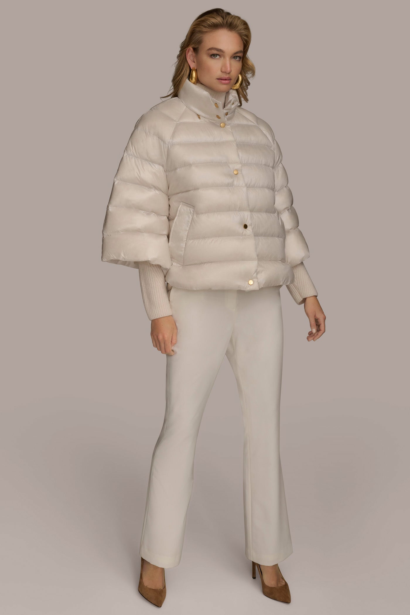 WHITE SAND PUFFER CAPE Donna Karan