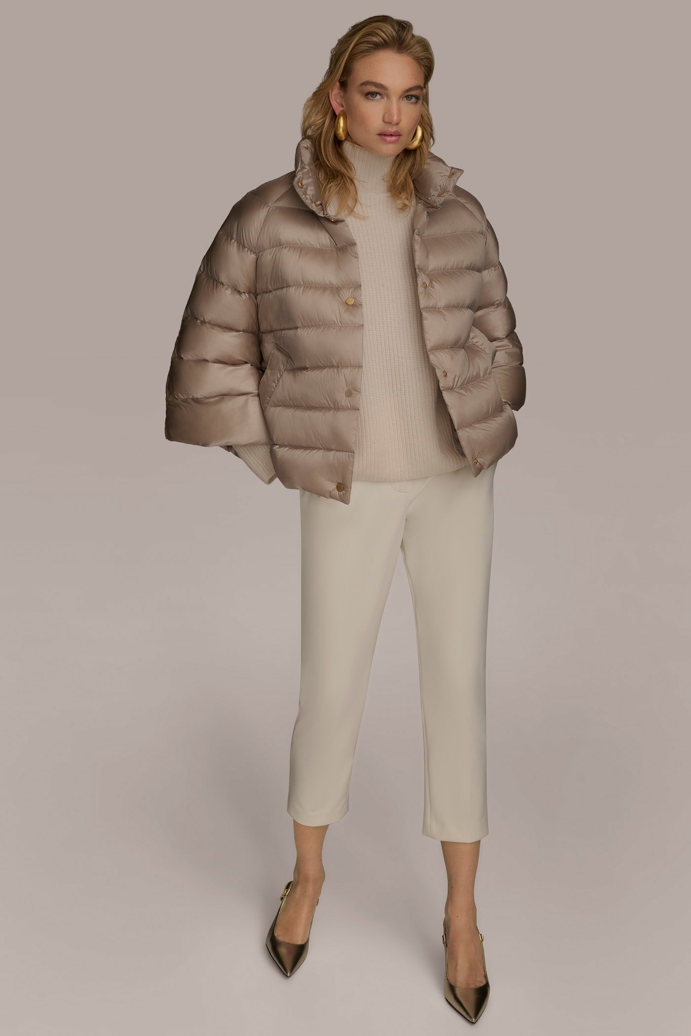 LATTE PUFFER CAPE Donna Karan
