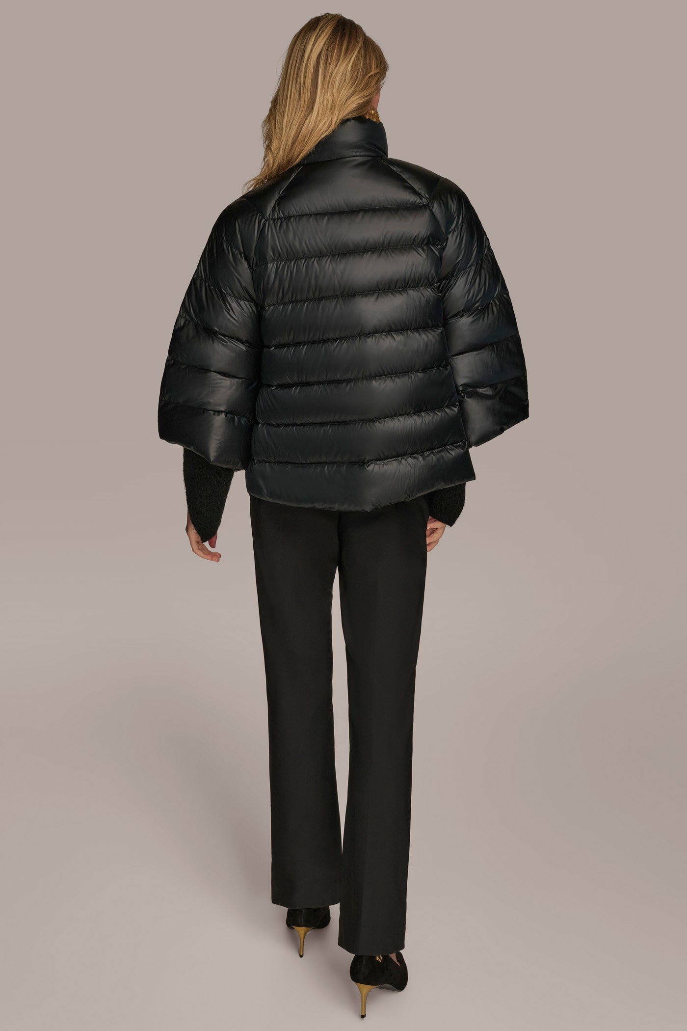 PEARLIZED BLACK PUFFER CAPE Donna Karan