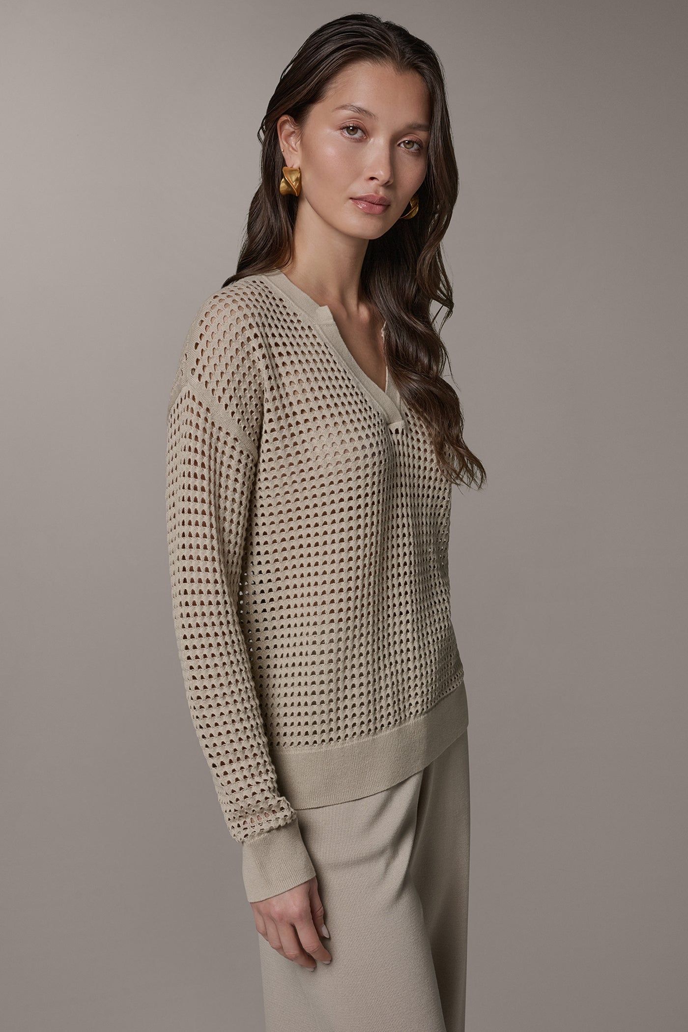 Sandstone LONG SLEEVE POINTELLE SWEATER Donna Karan