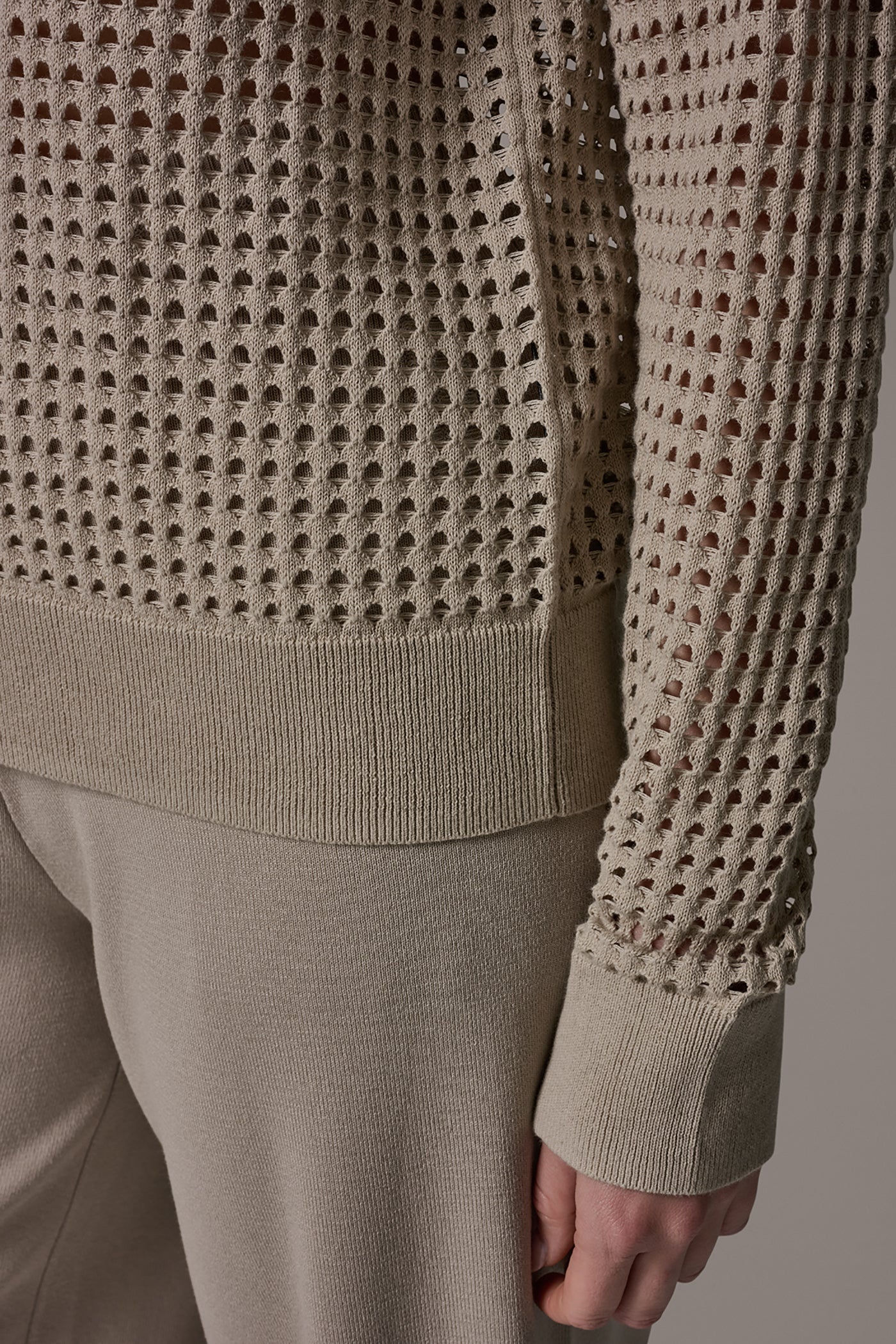 Sandstone LONG SLEEVE POINTELLE SWEATER Donna Karan