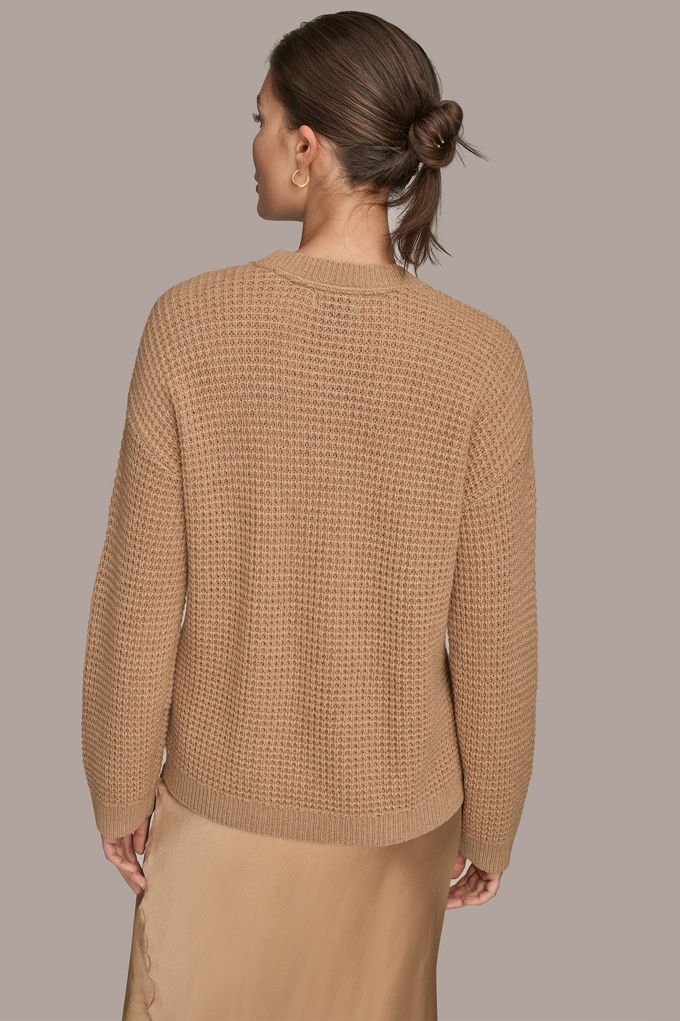 FAWN HEATHER/SILVER WOOL AND CASHMERE-BLEND POCKET SWEATER Donna Karan
