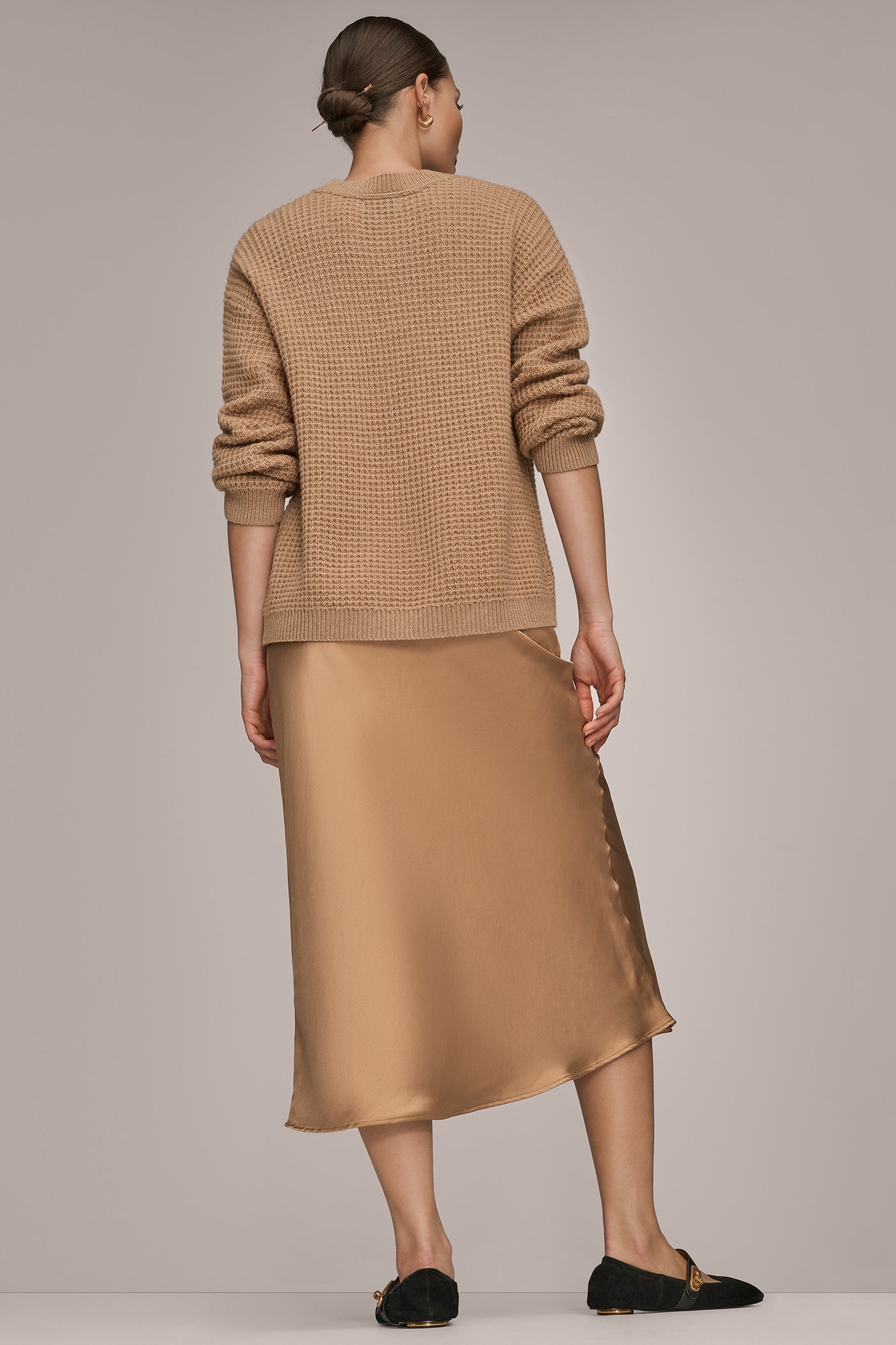 FAWN HEATHER/SILVER WOOL AND CASHMERE-BLEND POCKET SWEATER Donna Karan
