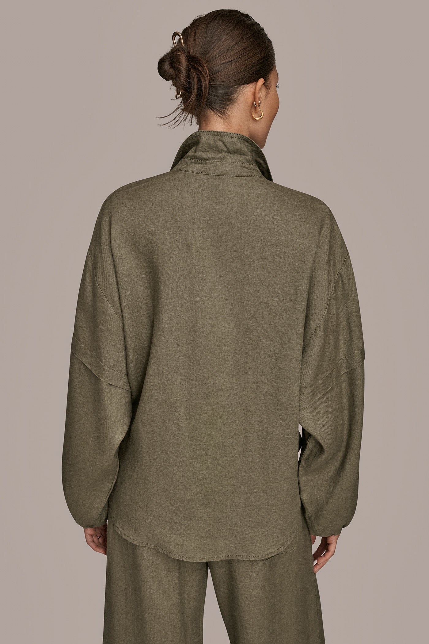 KHAKI GREEN LINEN BLOUSON SLEEVE TIE-FRONT SHIRT Donna Karan