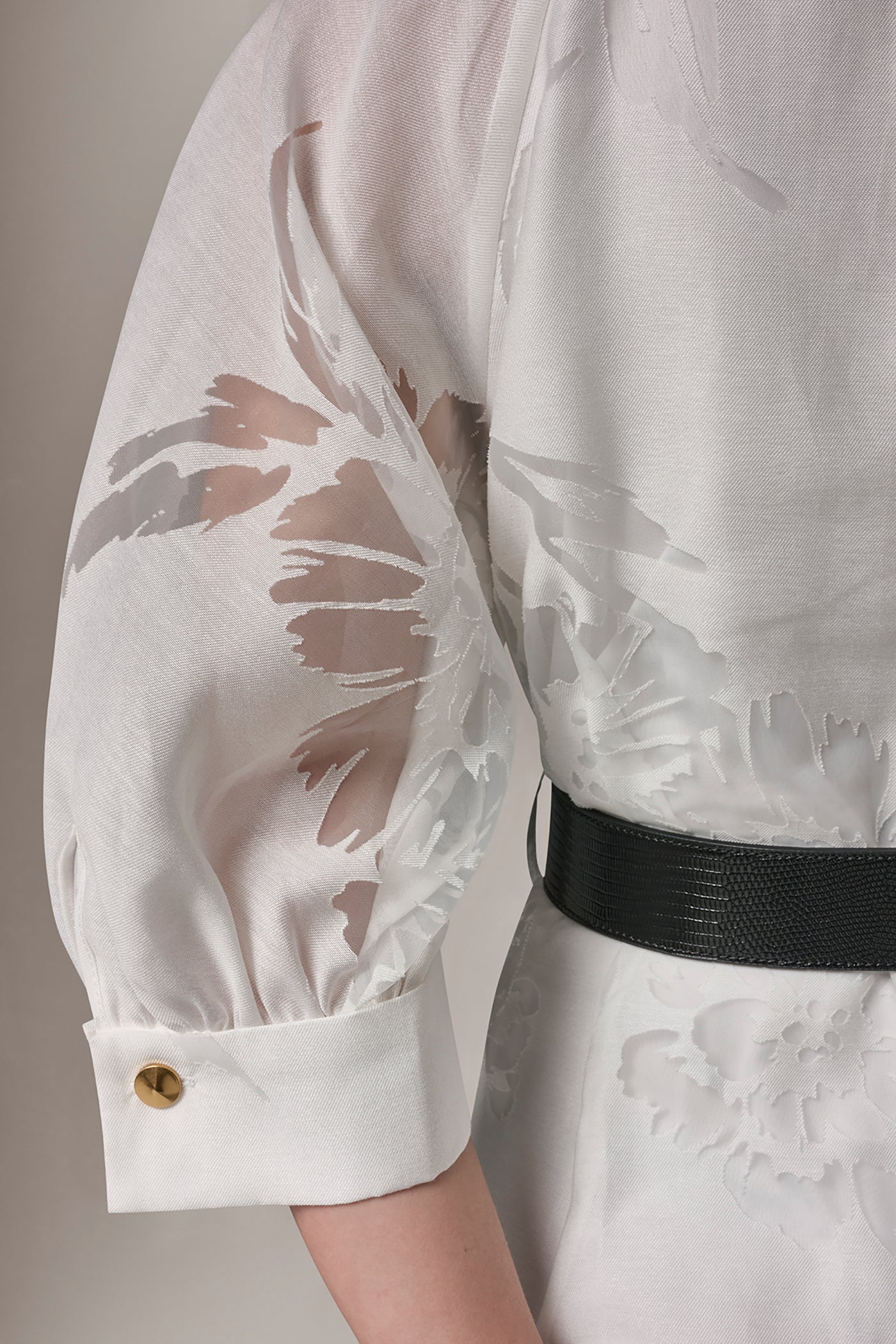 CREAM FLORAL-JACQUARD MIDI SHIRT DRESS Donna Karan