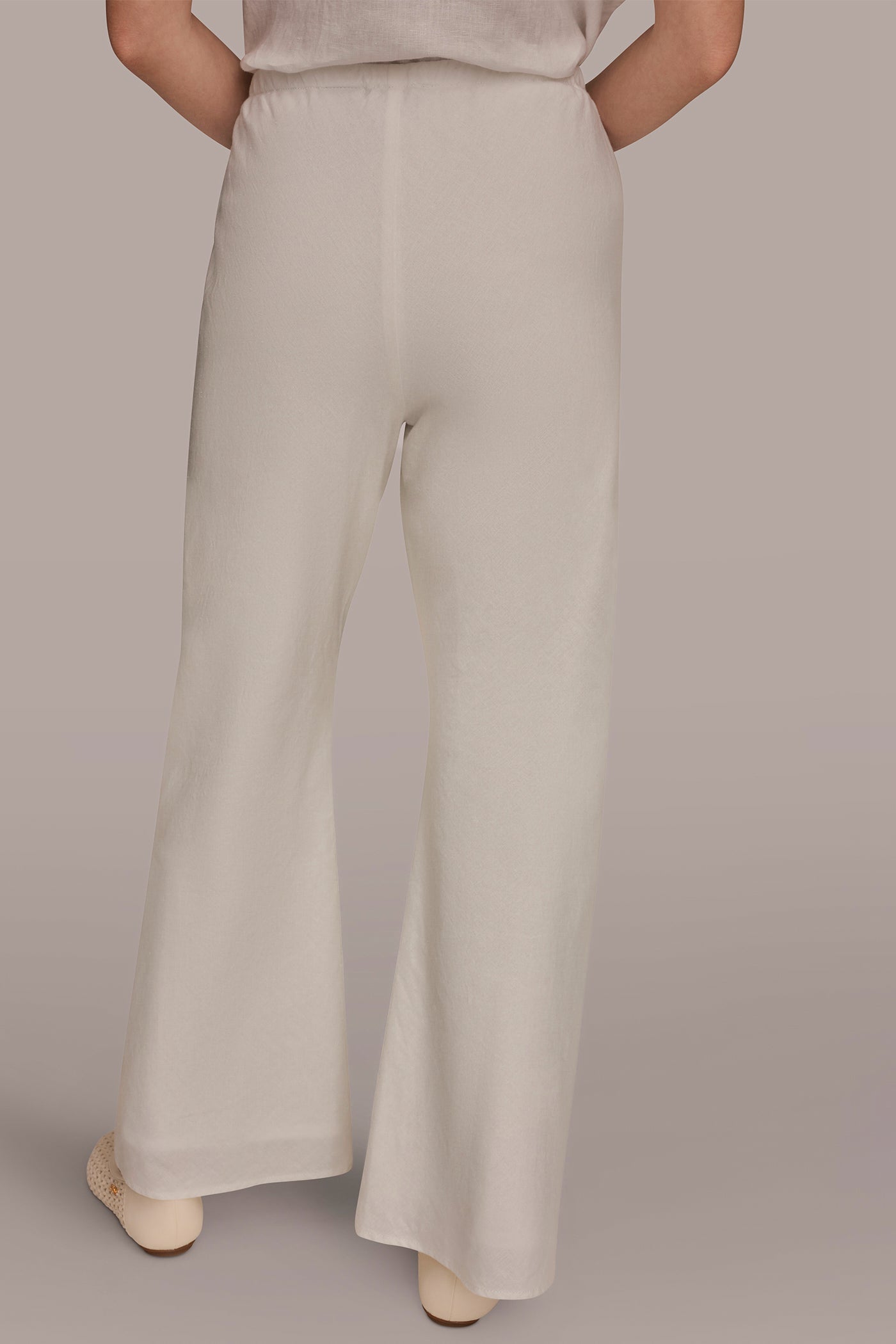Cream MID-RISE RELAXED ANKLE PANT Donna Karan