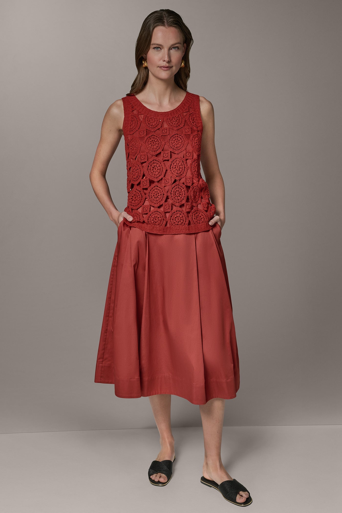 Sunbaked SLEEVELESS CROCHET SHELL Donna Karan