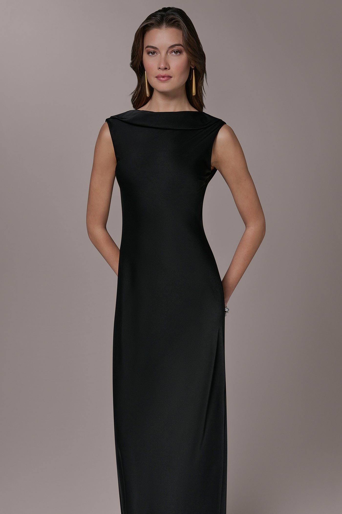 Black SATIN RUFFLE BACK GOWN Donna Karan