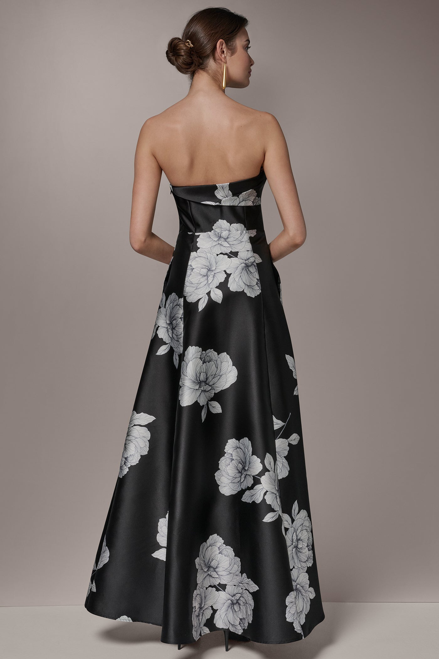 Black Cream MIKADO FLORAL STRAPLESS BALL GOWN Donna Karan
