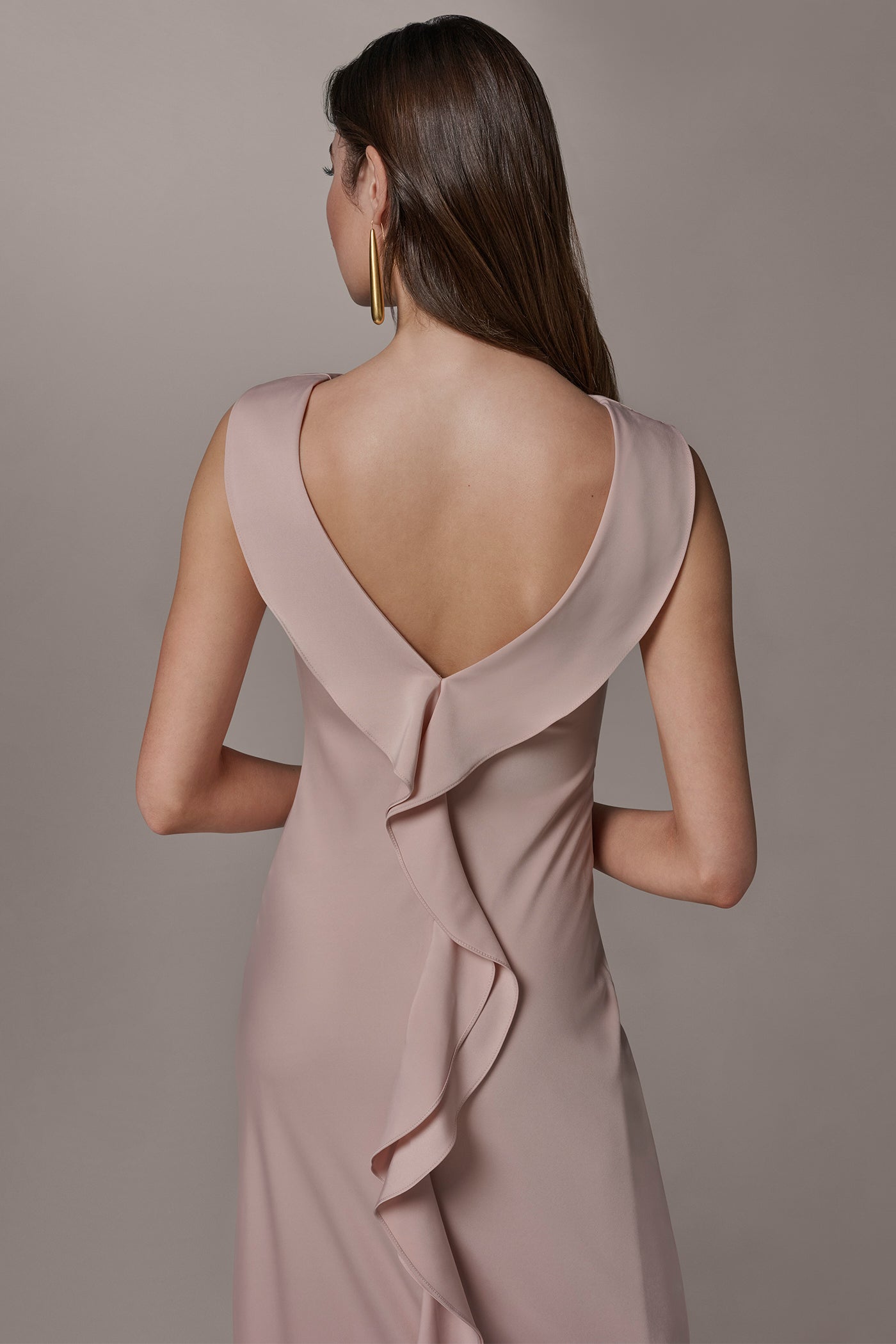 Snow Petal SATIN RUFFLE BACK GOWN Donna Karan