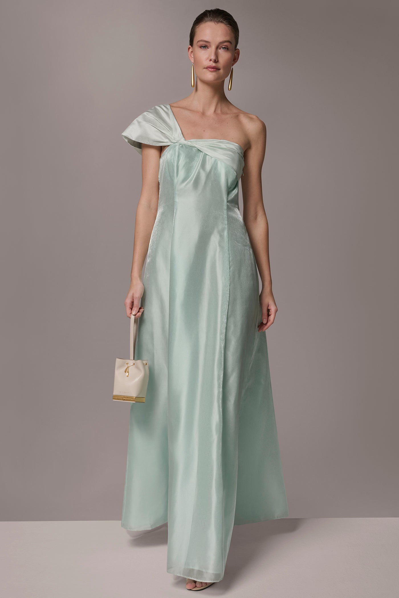 Skylight ORGANZA TWIST ONE-SHOULDER BALL GOWN Donna Karan